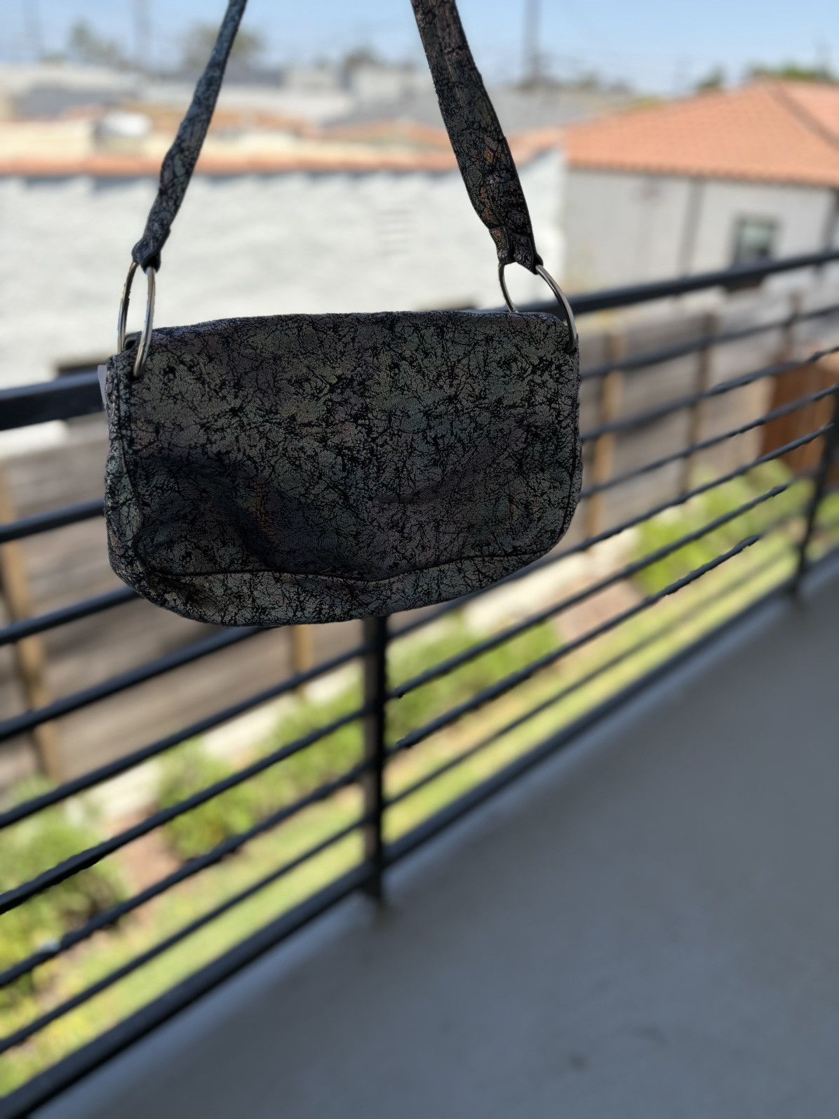 Urban Outfitters Urban outfitter Black and silver vintage shoulder bag Size ONE SIZE - 3 Thumbnail