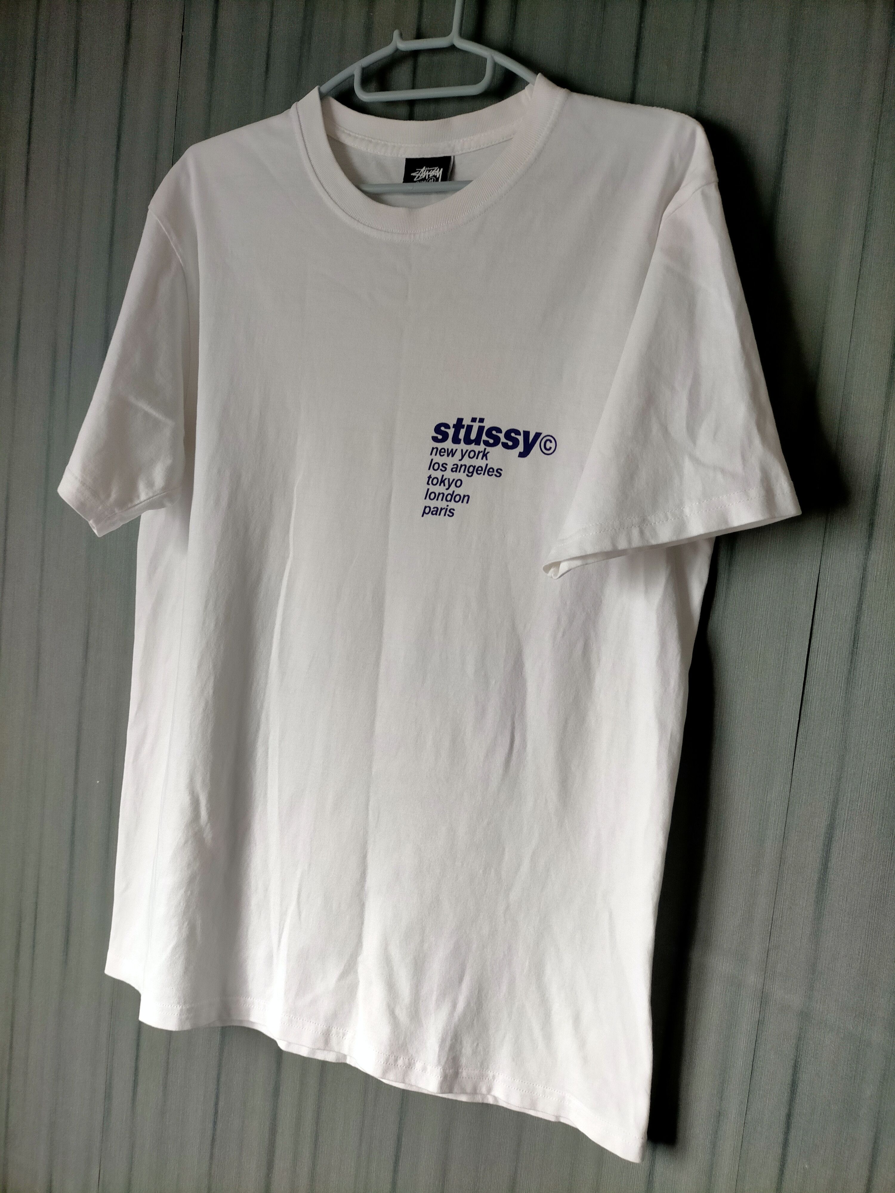 Stussy Stussy Strawberry White Size M Tee Size US M / EU 48-50 / 2 - 9 Thumbnail