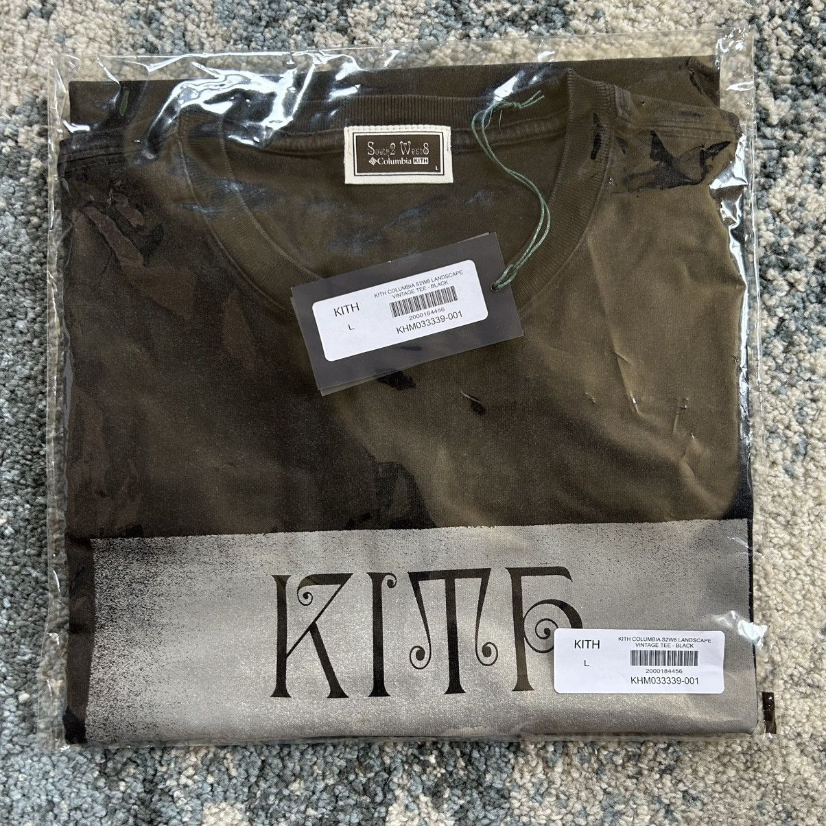 Columbia × Kith South2 West8 Mt. Fuji Elk Landscape Vintage Tee Monochrome Size US L / EU 52-54 / 3 - 8 Thumbnail