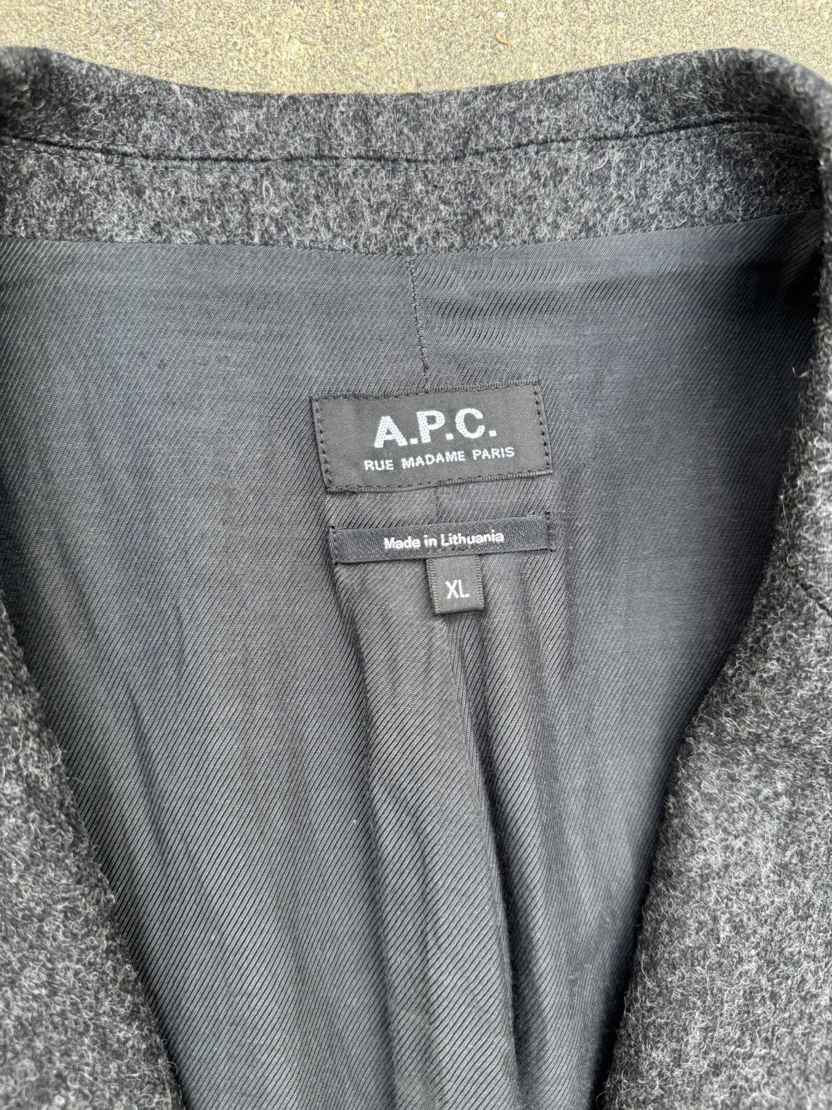 A.P.C. Like new APC wool trench coat Size US XL / EU 56 / 4 - 3 Thumbnail