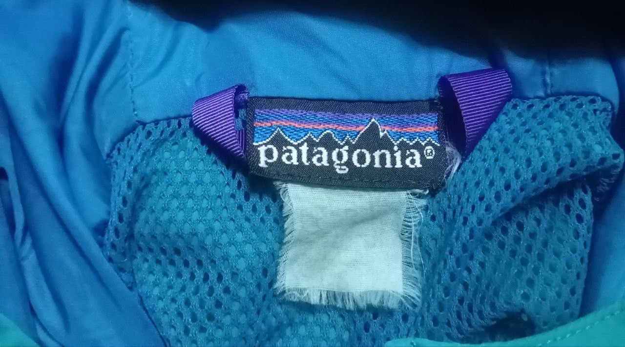 Patagonia Vintage Patagonia Light Jacket Turqoise Size US L / EU 52-54 / 3 - 5 Thumbnail