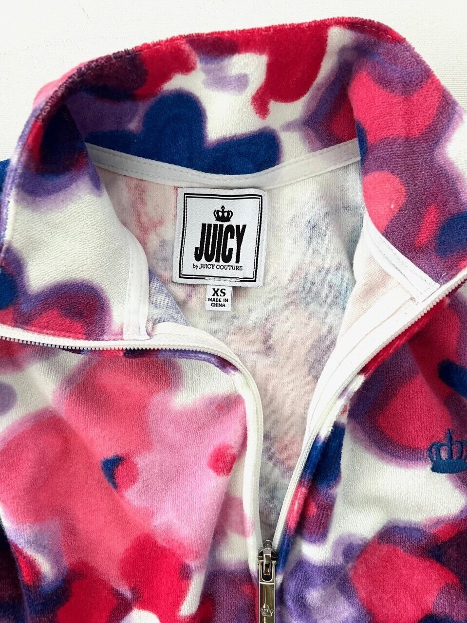 Juicy Couture Juicy Couture Mock Neck All Over Floral Zip Jacket Top ( M ) Size M / US 6-8 / IT 42-44 - 3 Thumbnail