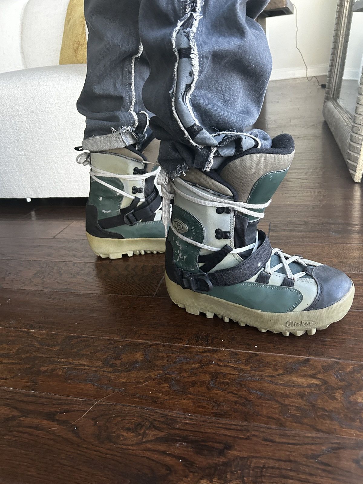 Other Mens K2 Ski/Snowboard Boot Size US 11.5 / EU 44-45 - 3 Thumbnail