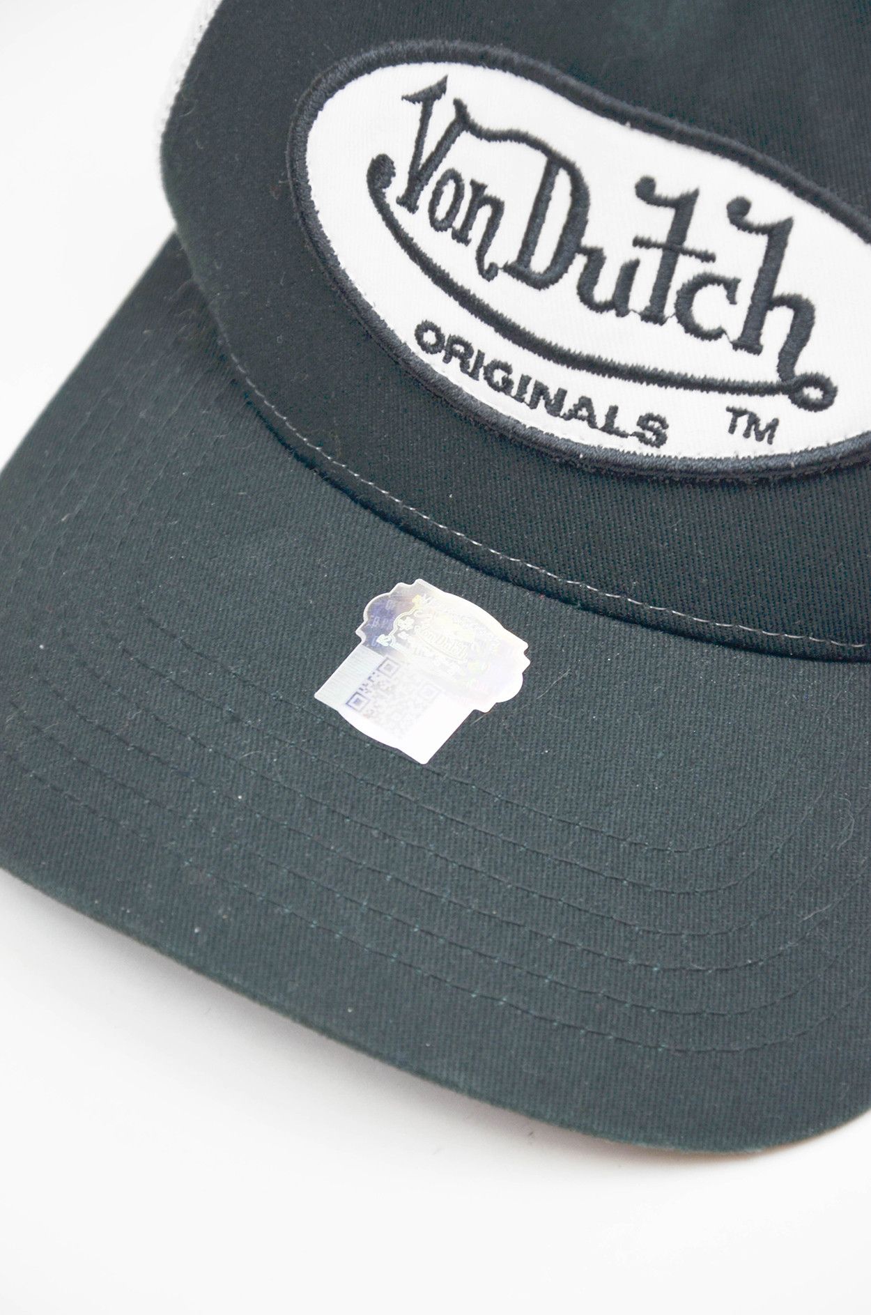 Von Dutch Von Dutch Trucker Hat — Black/White Mesh Snapback Size ONE SIZE - 3 Thumbnail