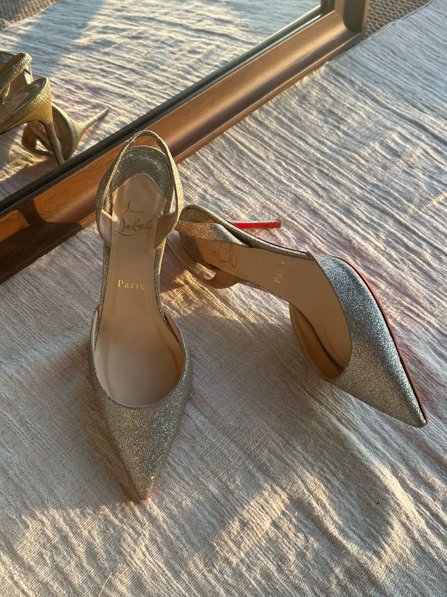 Christian Louboutin Christian Louboutin Sequin Red Sole Heels Gold 37.5 Size US 7.5 / IT 37.5 - 2 Thumbnail