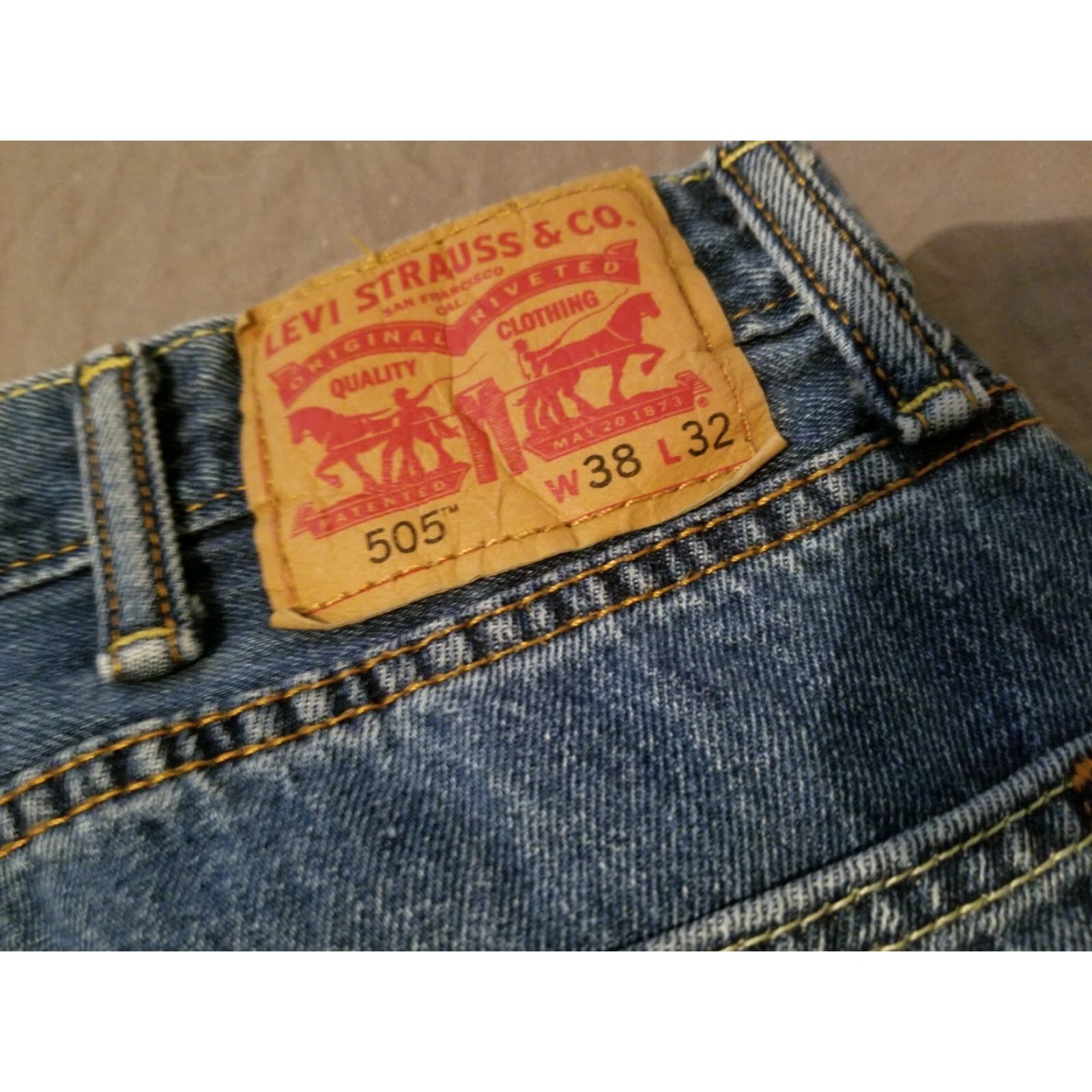 Levi's Levi's 505 Jeans Mens 38x32 Regular Straight Denim Pants Blue Inseam 32 Levi's 38 Regular Mens Jeans Blue Straight Denim pants Size US 38 / EU 54 - 3 Thumbnail