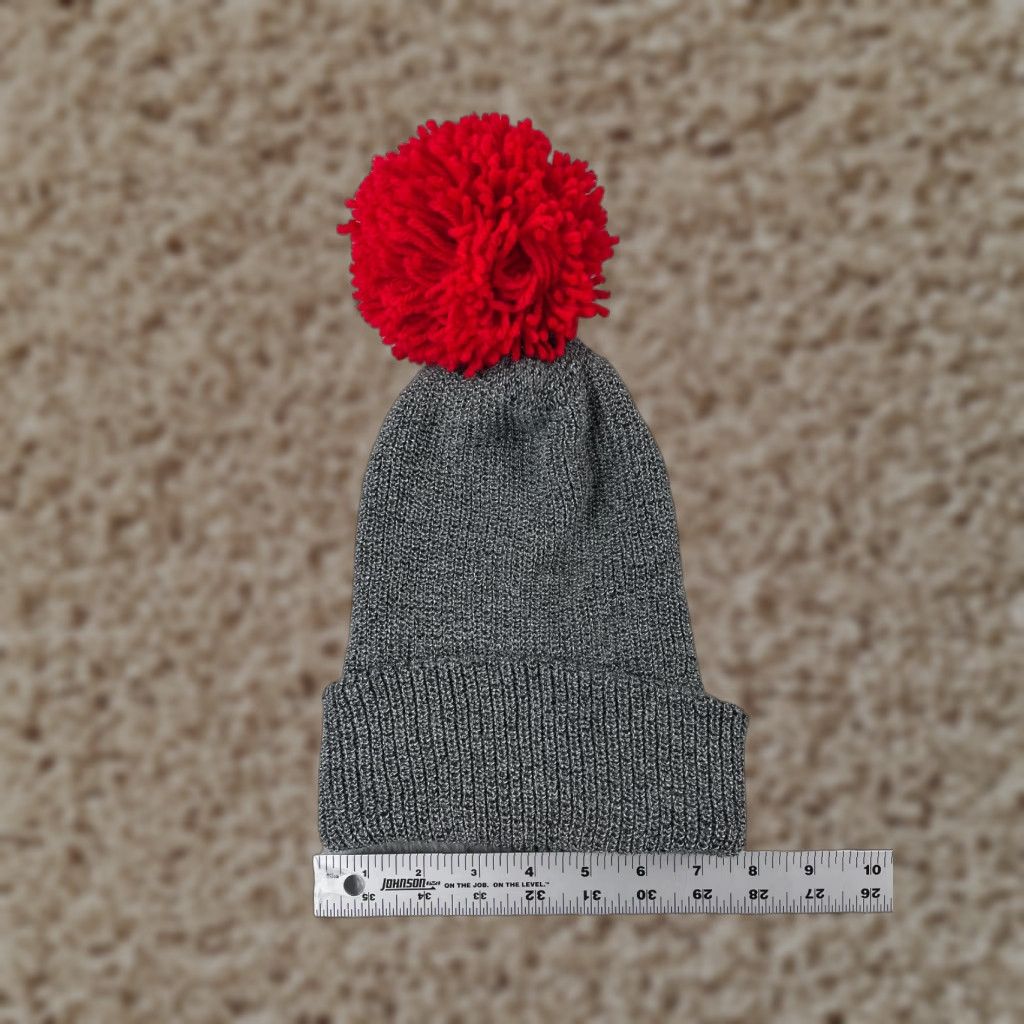 Doublet VINTAGE Beanie Toque Adult One Size Gray Red Double Knit 100% Acrylic Pom Outdoors Size ONE SIZE - 1 Thumbnail