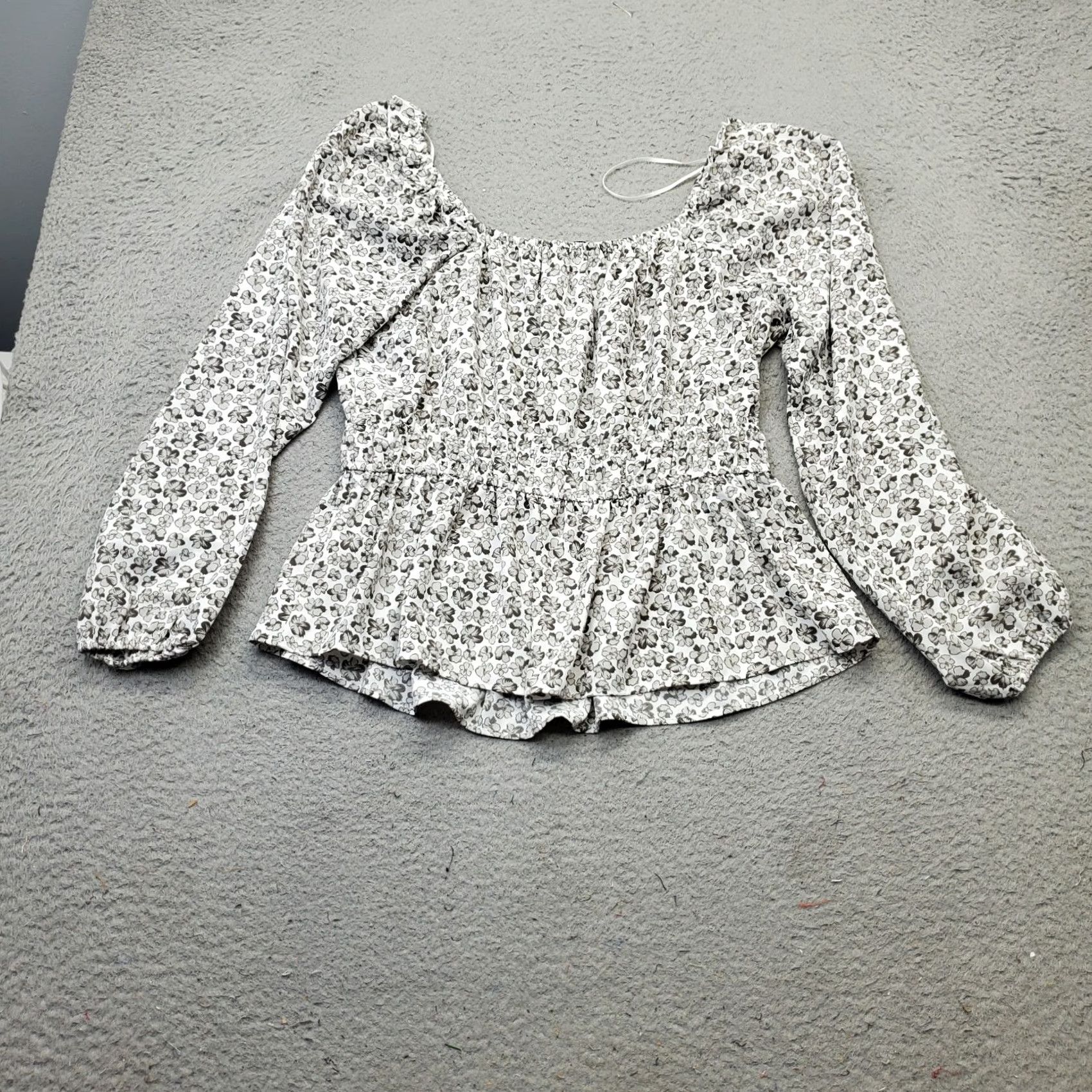 Nine West Nine West Blouse Womens L Multi Floral Off the Shoulder Empire Waist Shirt Color Multicolor Casual Party/Cocktail 90s? Size L / US 10 / IT 46 - 2 Thumbnail