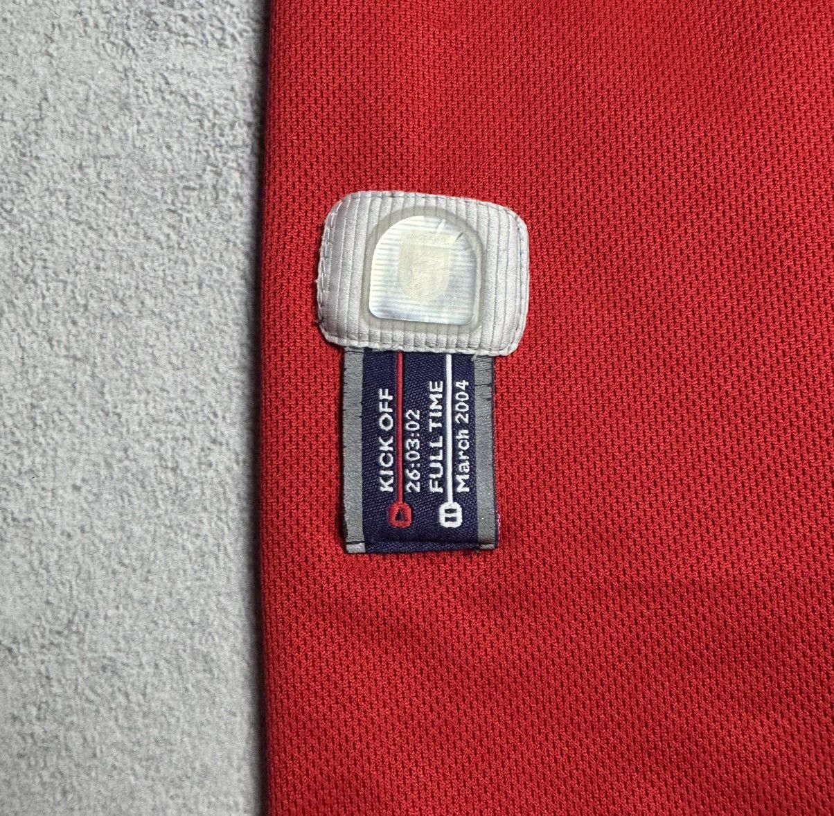 Umbro England 2002 2004 Away Shirt Soccer Jersey Reversible Umbro Size US XL / EU 56 / 4 - 11 Thumbnail