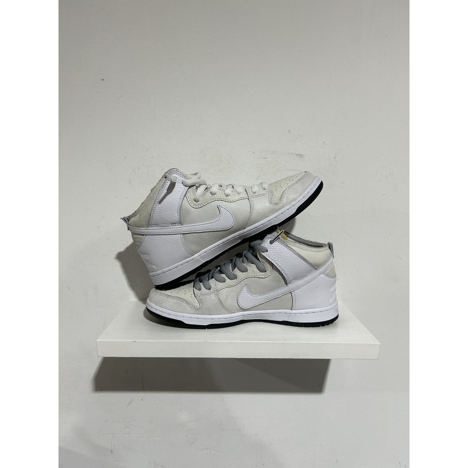 Nike NIKE SB DUNK HIGH ANTIHERO SKATEBOARDS SIZE 11.5 PREOWNED Size US 11.5 / EU 44-45 - 10 Thumbnail