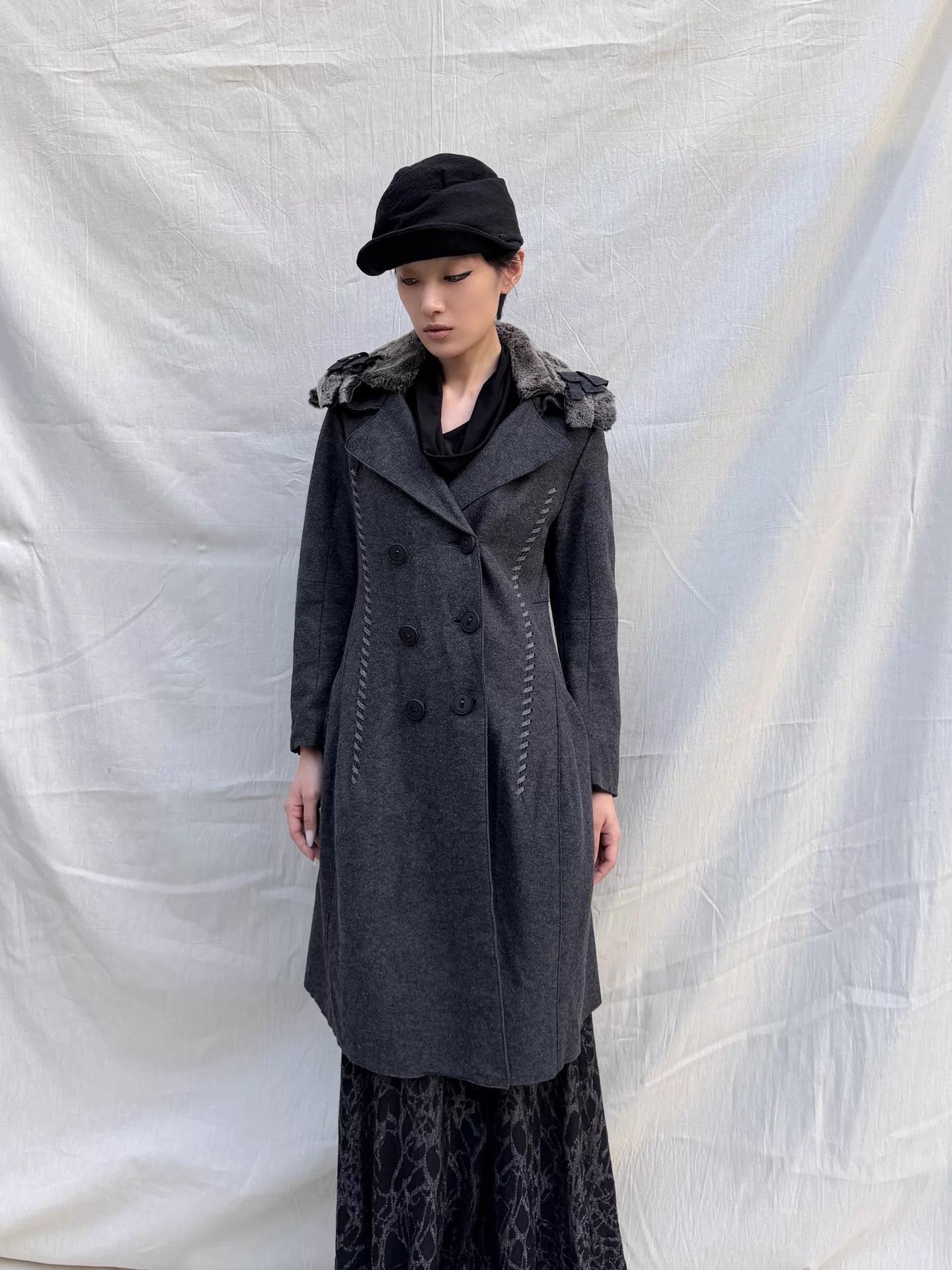 Marithe + Francois Girbaud MFG Vintage Detachable Fur Collar Wool Blend Long Coat S Size S / US 4 / IT 40 - 2 Thumbnail
