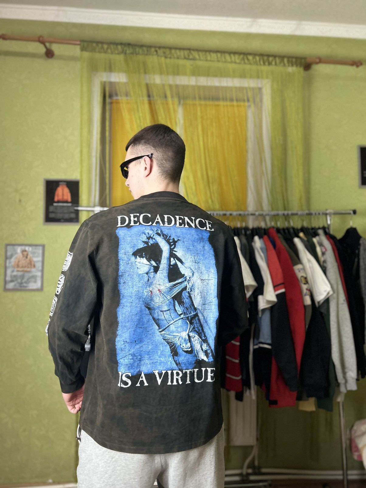 image of Band Tees x Rap Tees Vintage Long Sleeve Cradle Of Flith Decadence 90's Big Logo in Black (Size Lar
