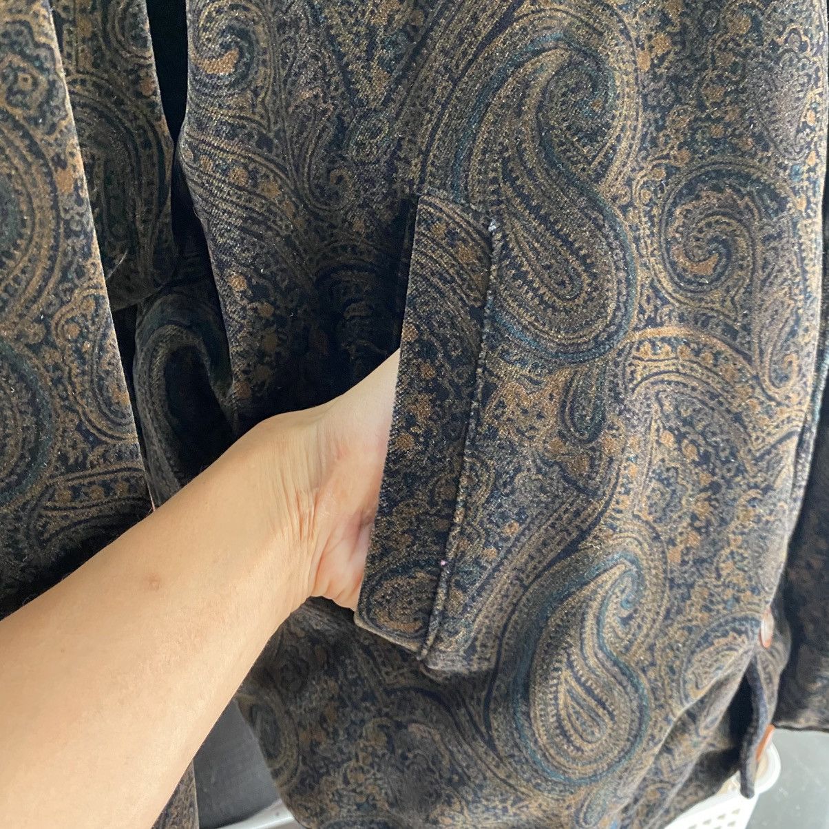 Pierre Balmain Vintage Pierre Balmain Brown Paisley Jacquard Bomber Jacket Size US L / EU 52-54 / 3 - 8 Thumbnail
