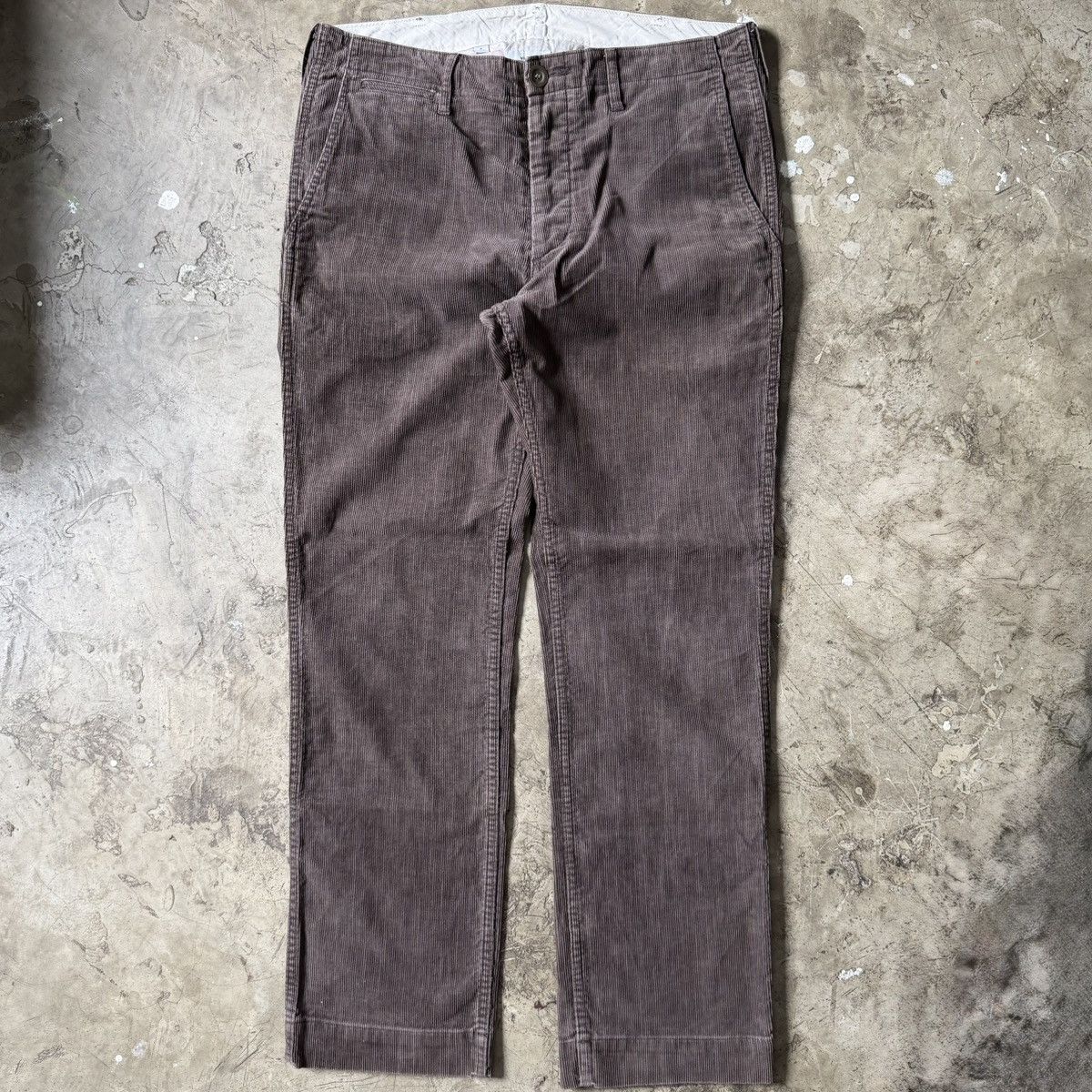 Visvim Visvim - Chino Slub Corduroy Pants Size US 34 / EU 50 - 1 Thumbnail