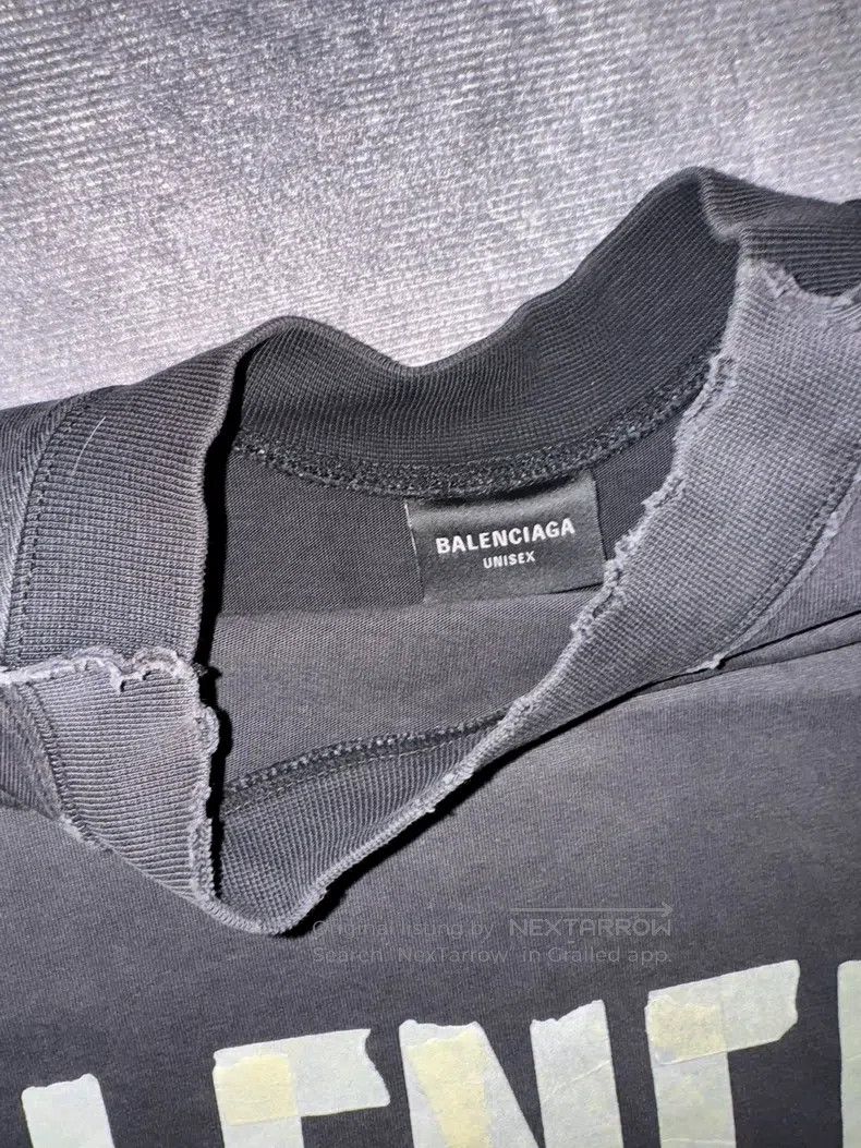Balenciaga Balenciaga Two-in-one splicing of adhesive tape 3B destroy Size US S / EU 44-46 / 1 - 3 Thumbnail