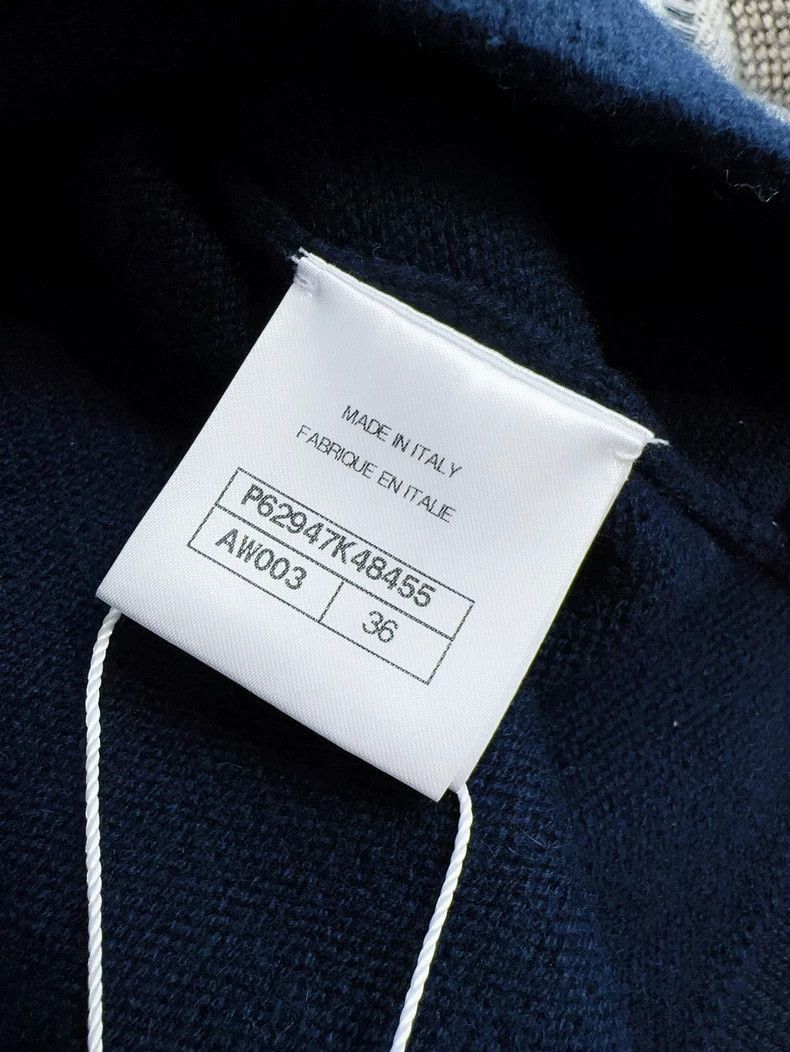Chanel Chanel Blue Knit Off-Shoulder Top Size M / US 6-8 / IT 42-44 - 7 Thumbnail