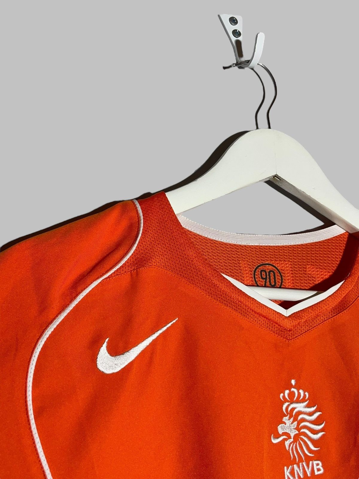 Nike #10 Van Nistelrooy Netherlands Nike 2004 Home Football Shirt Size US M / EU 48-50 / 2 - 4 Thumbnail