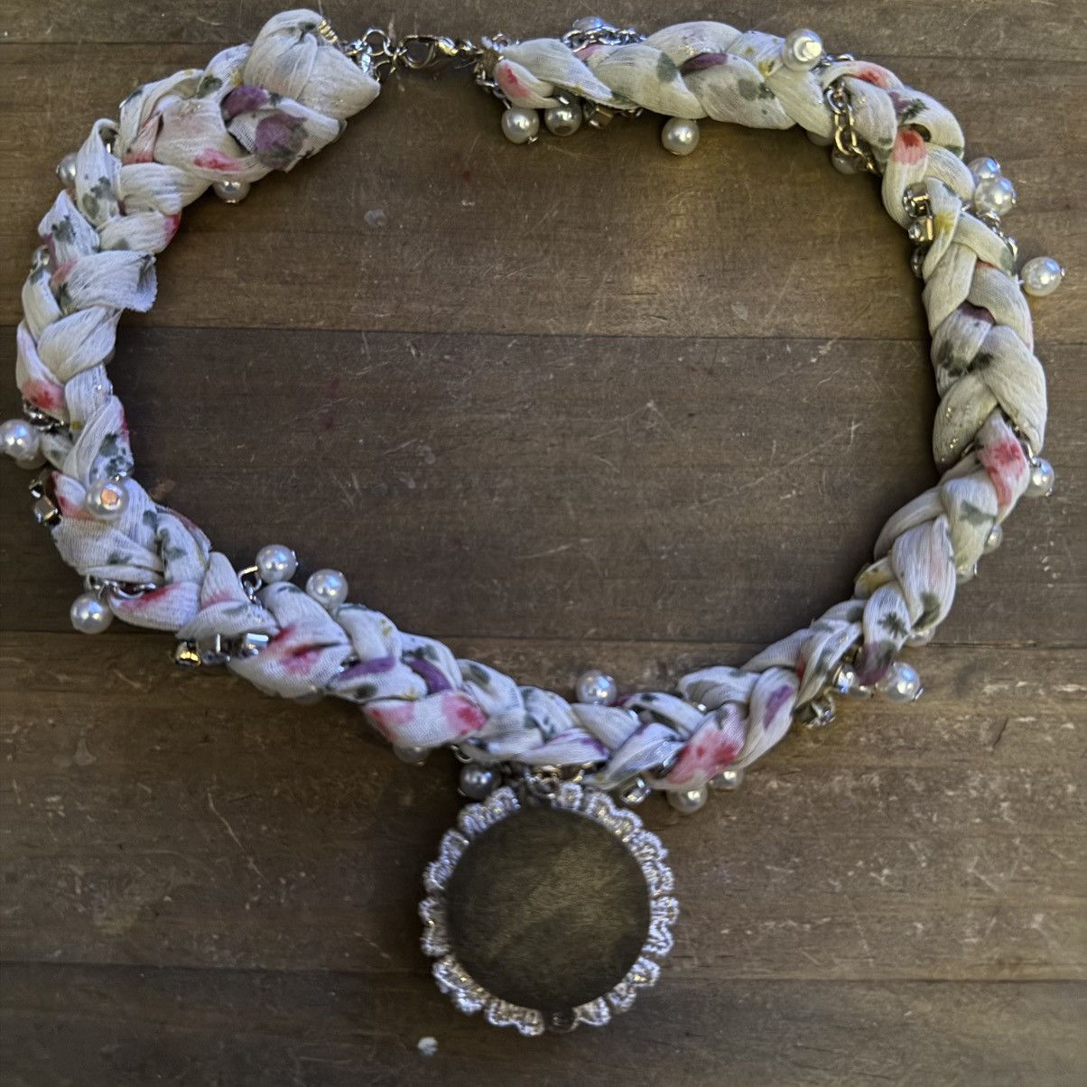Other Pearls and rhinestones floral braided ribbon pendant necklac Size ONE SIZE - 6 Thumbnail