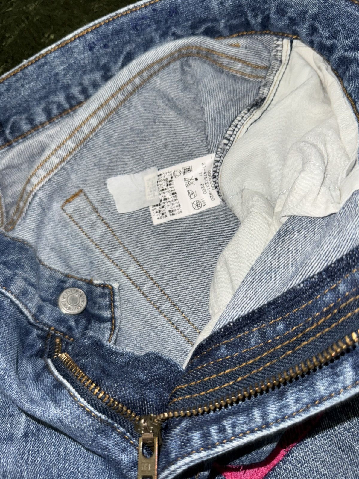 Tommy Hilfiger [M] Tommy Hilfiger japan repair detail washed denim pants Size US 34 / EU 50 - 4 Thumbnail