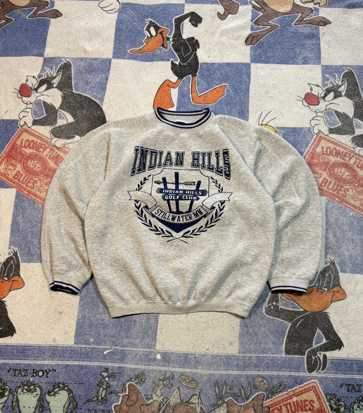 Vintage Vintage Indian hills golf course crewneck sweatshirt Size US L / EU 52-54 / 3 - 1 Thumbnail