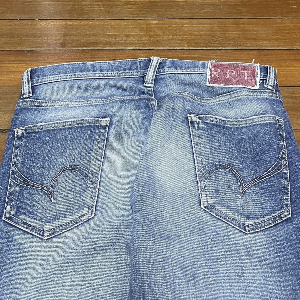 14th Addiction × Japanese Brand × Le Grande Bleu (L.G.B.) Rare Design Vintage Japanese Brand RPT Patchwork Jeans 1990s Size US 34 / EU 50 - 4 Thumbnail