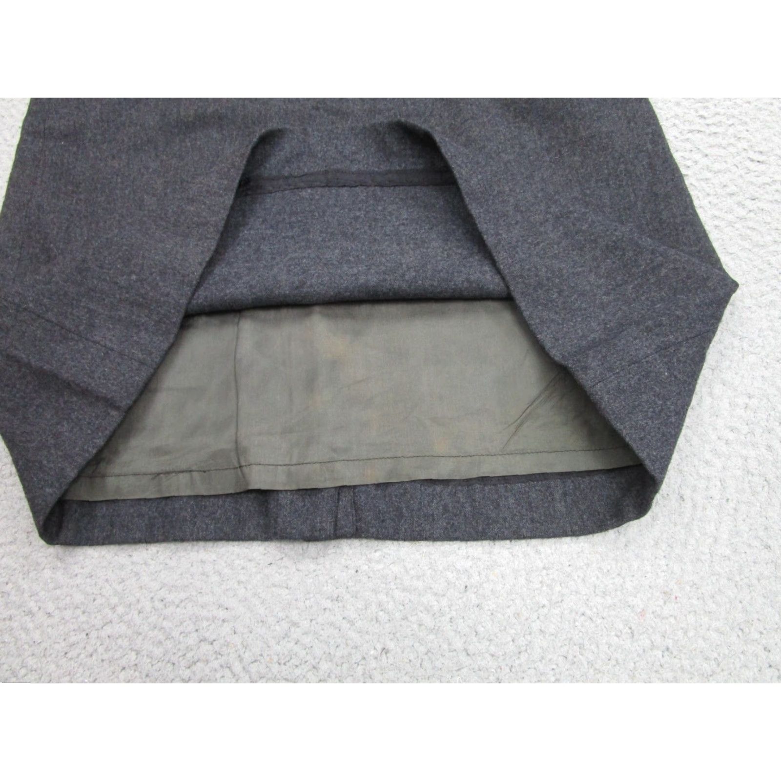 Pendleton VINTAGE Pendleton Skirt Womens 12 Gray Wool A-Line Midi Lined High Rise USA Size 34" / US 12 / IT 48 - 4 Thumbnail