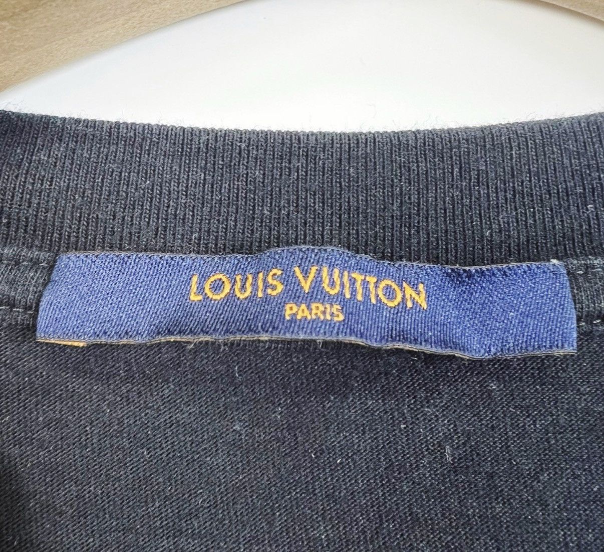 Louis Vuitton Louis Vuitton Yellow Square Brick Logo Short Sleeve K12 Size US XS / EU 42 / 0 - 5 Thumbnail