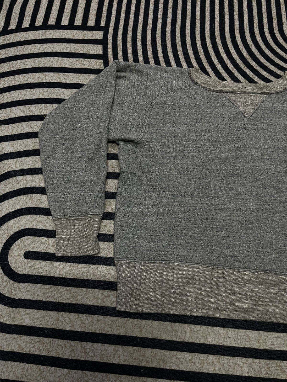 Toyo Enterprises 90s TOYO ENTERPRISE CHESWICK LOOPWHEELED SWEATSHIRT BOXY Size US S / EU 44-46 / 1 - 3 Thumbnail