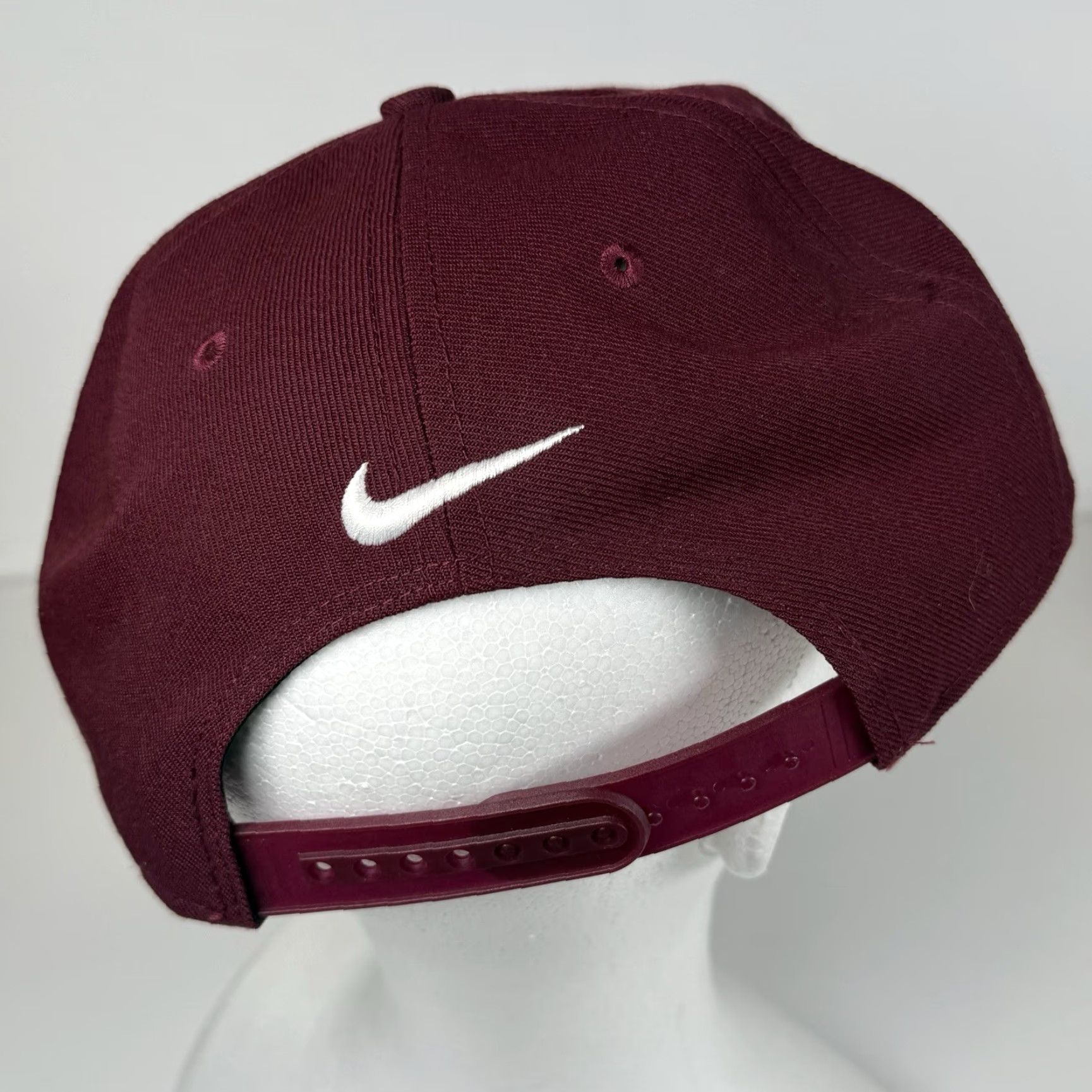 Nike VTG Nike Mississippi State Bulldogs Snapback Hat NCAA Men One Size Red Snapback Sports Cap Size ONE SIZE - 6 Thumbnail