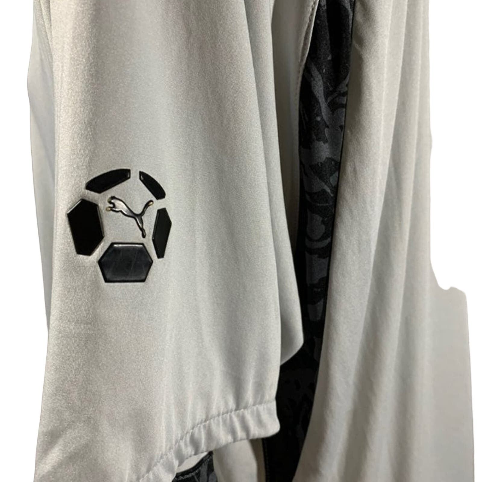 Puma Puma Men's Jersey Short Sleeve Gary & Black Logo Detail XL Size US XL / EU 56 / 4 - 4 Thumbnail