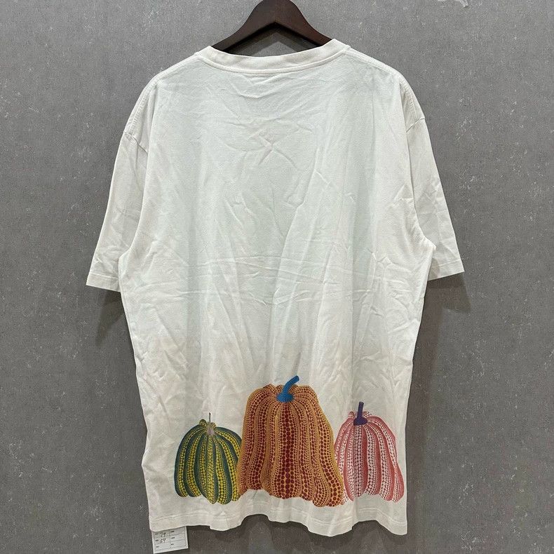 Louis Vuitton Louis Vuitton size 5l White pumpkin letter logo short slee Size US M / EU 48-50 / 2 - 2 Thumbnail