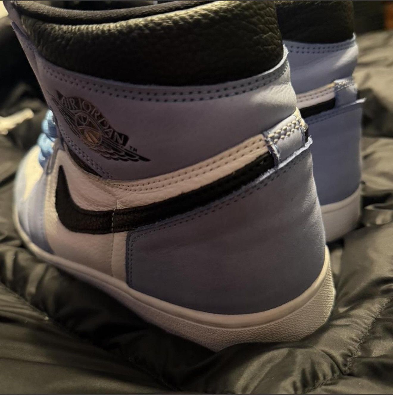 Jordan Brand Jordan 1 Retro High OG University Blue Size 12 Size US 12 / EU 45 - 6 Thumbnail