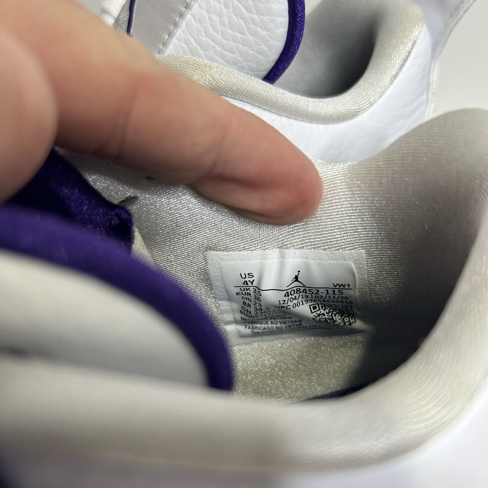 Jordan Brand Nike Air Jordan 4 Retro GS “Purple Metallic” 2024 Size US 5.5 / IT 35.5 - 9 Thumbnail