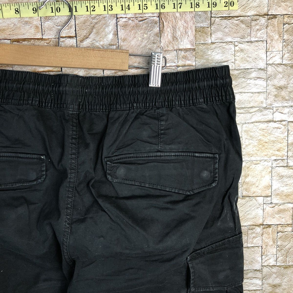 Japanese Brand H&M Black Cargo Multipocket Joggers Pants #A121 Size US 34 / EU 50 - 17 Thumbnail