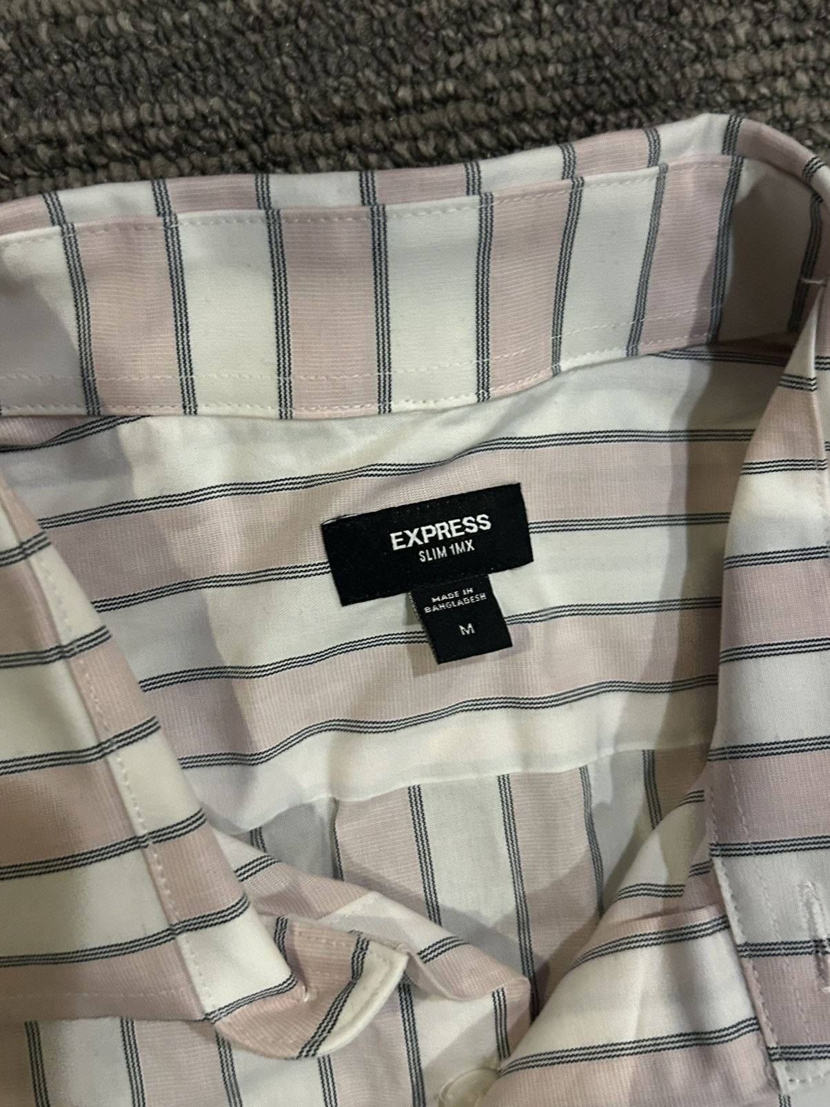 Express Express Mens Button Up- Pink and White Size US M / EU 48-50 / 2 - 3 Thumbnail