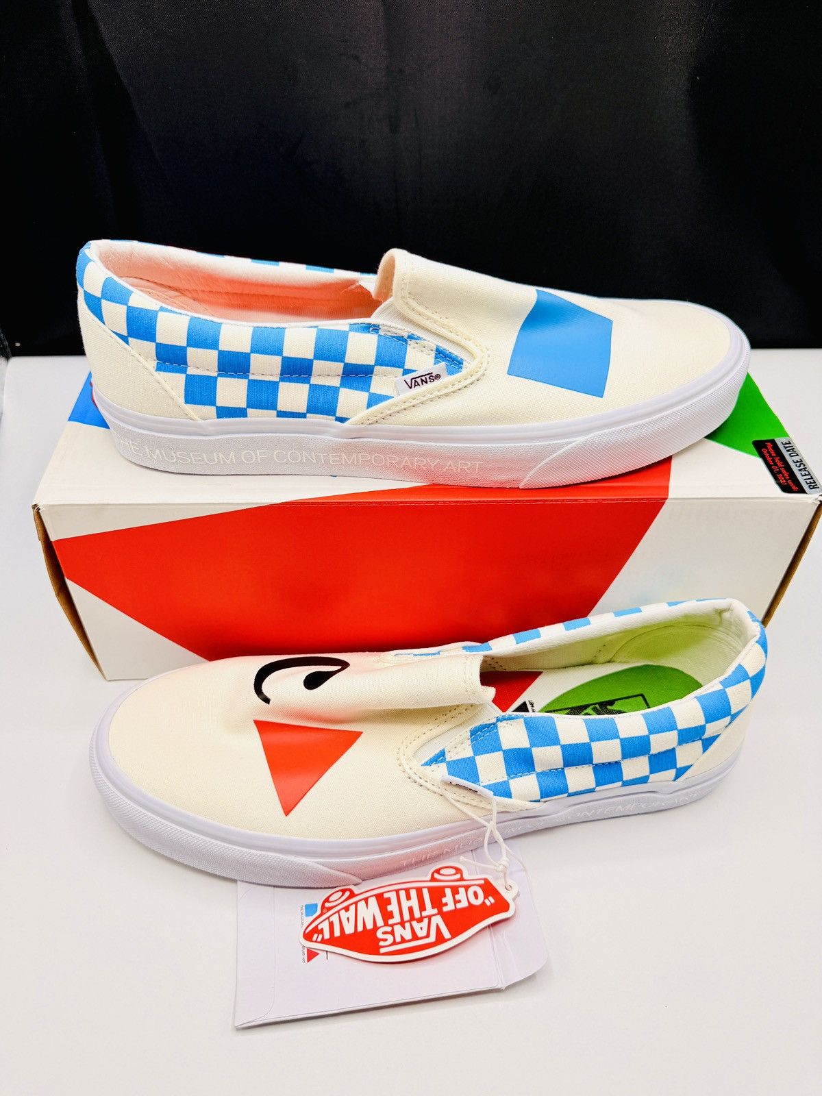 Vans Vans Classic Slip-On MOCA Museum of Contemporary Arts sz 10 Size US 10 / EU 43 - 7 Thumbnail