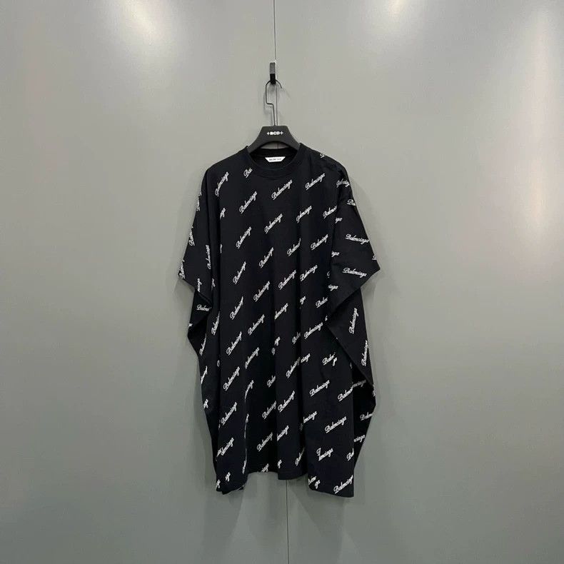 Balenciaga Balenciaga Dress full of tiny logo Size XS / US 0-2 / IT 36-38 - 1 Thumbnail