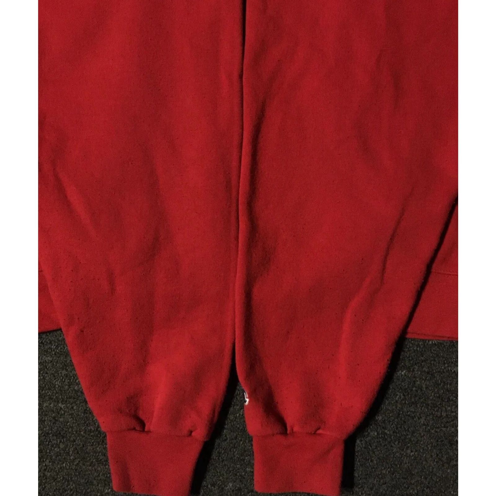 Champion VINTAGE Champion University Of Arizona Faded Hoodie L Red Men's Sweatshirt 90s University Wildcats PU厚 Size US L / EU 52-54 / 3 - 5 Thumbnail