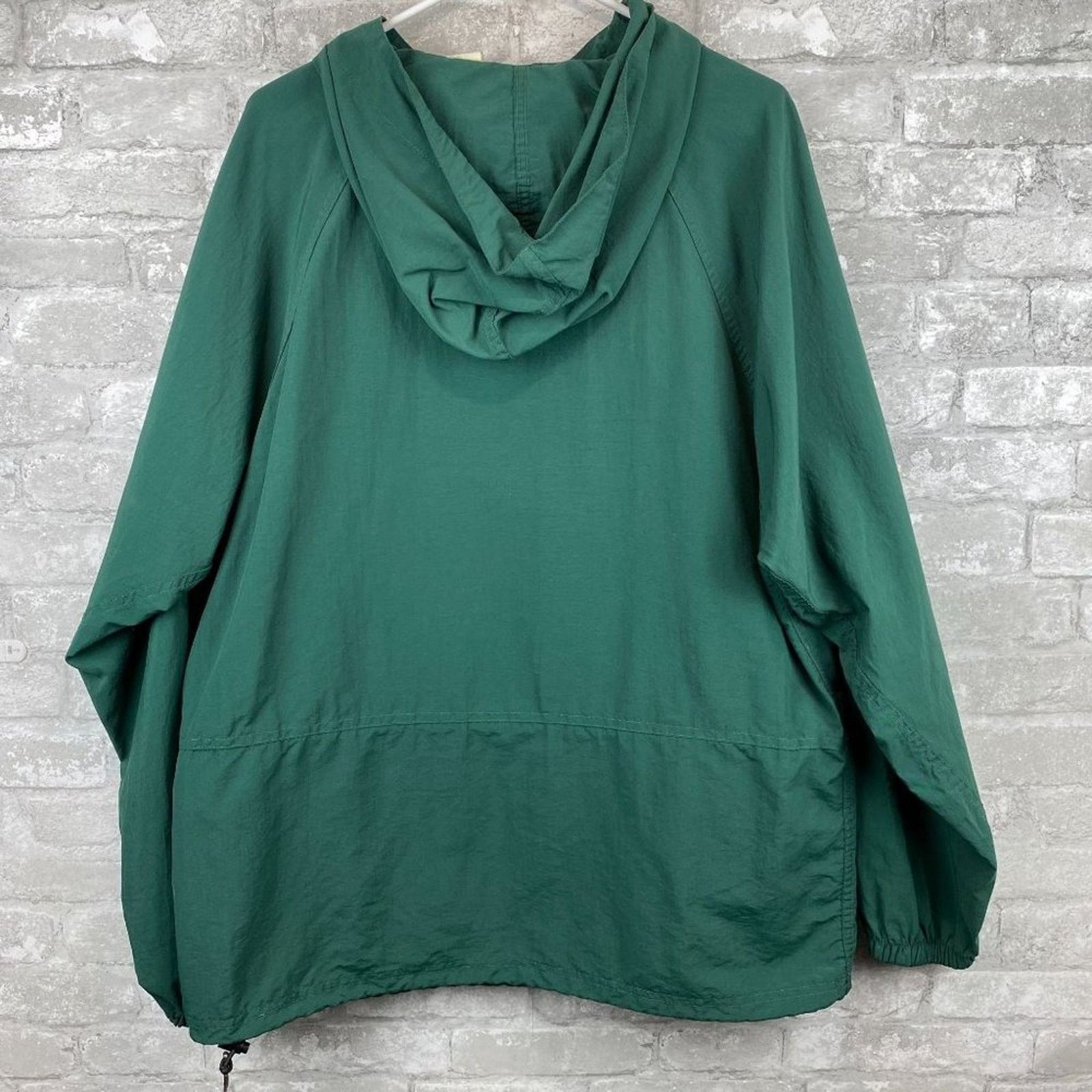 Vintage Vintage Woolrich Hunter Green Nylon Windbreaker Men's M Size US M / EU 48-50 / 2 - 4 Thumbnail