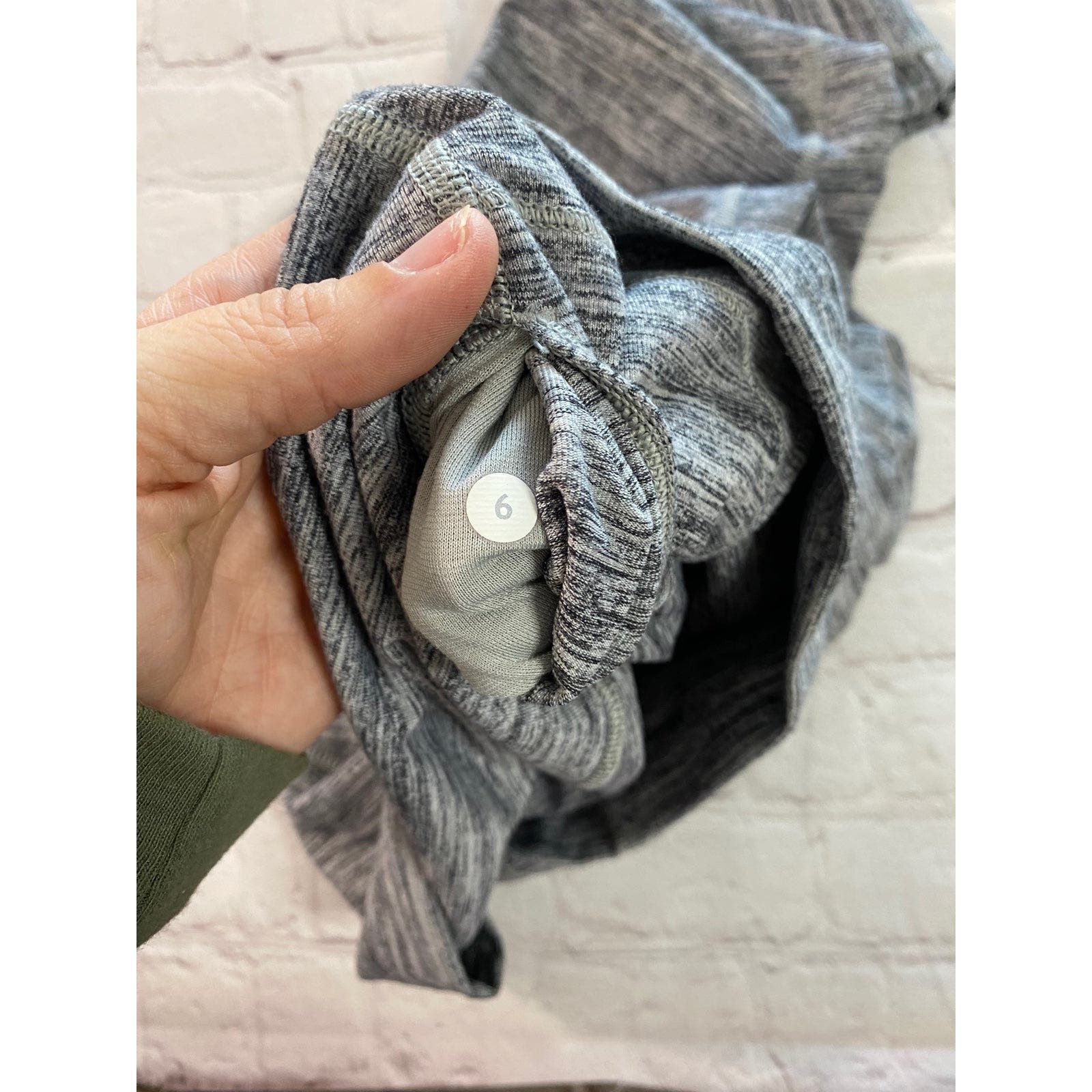 Lululemon lululemon leggings size 6 Size 28" / US 6 / IT 42 - 6 Thumbnail