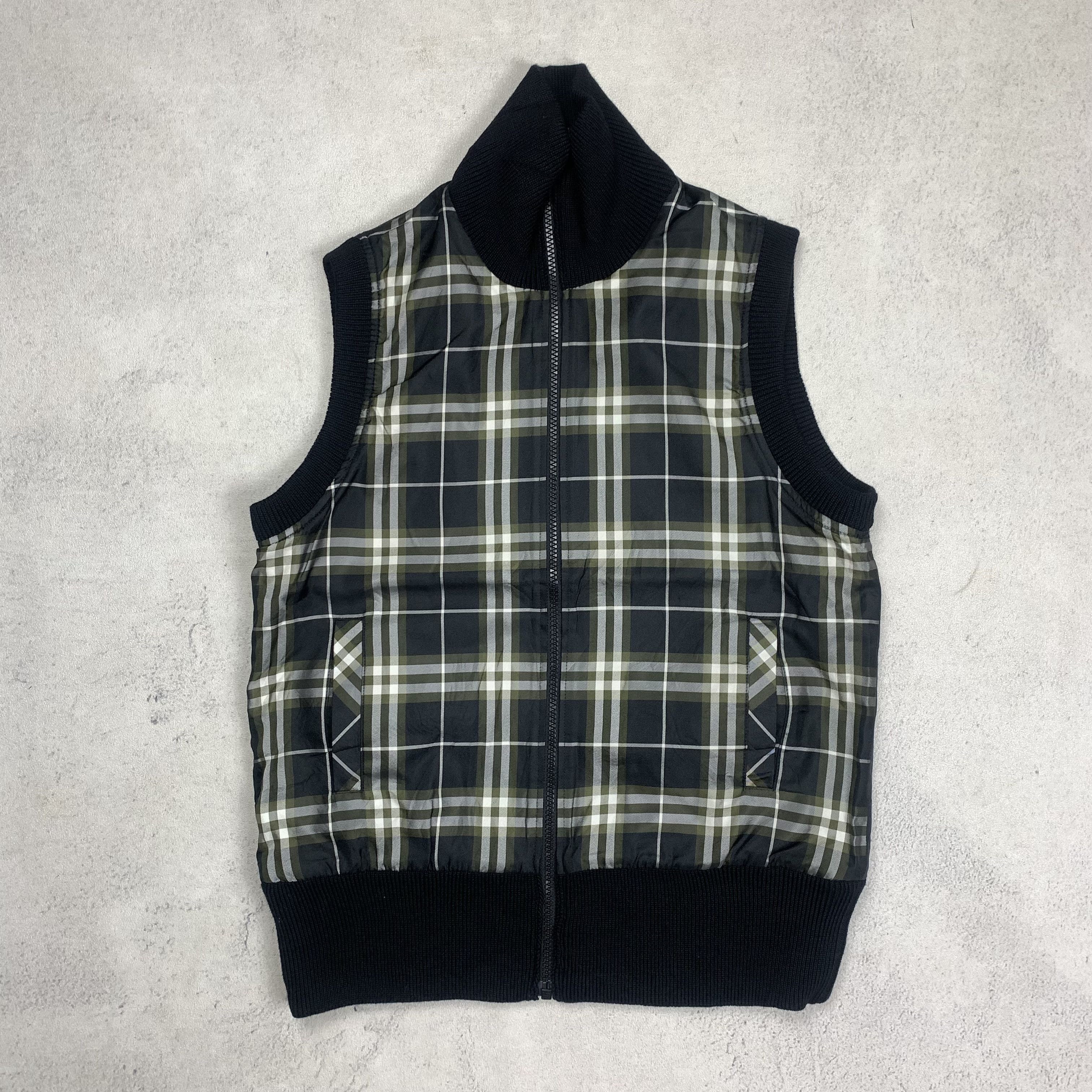 Burberry Vintage Reversible Burberry Golf Vest Size US L / EU 52-54 / 3 - 7 Thumbnail