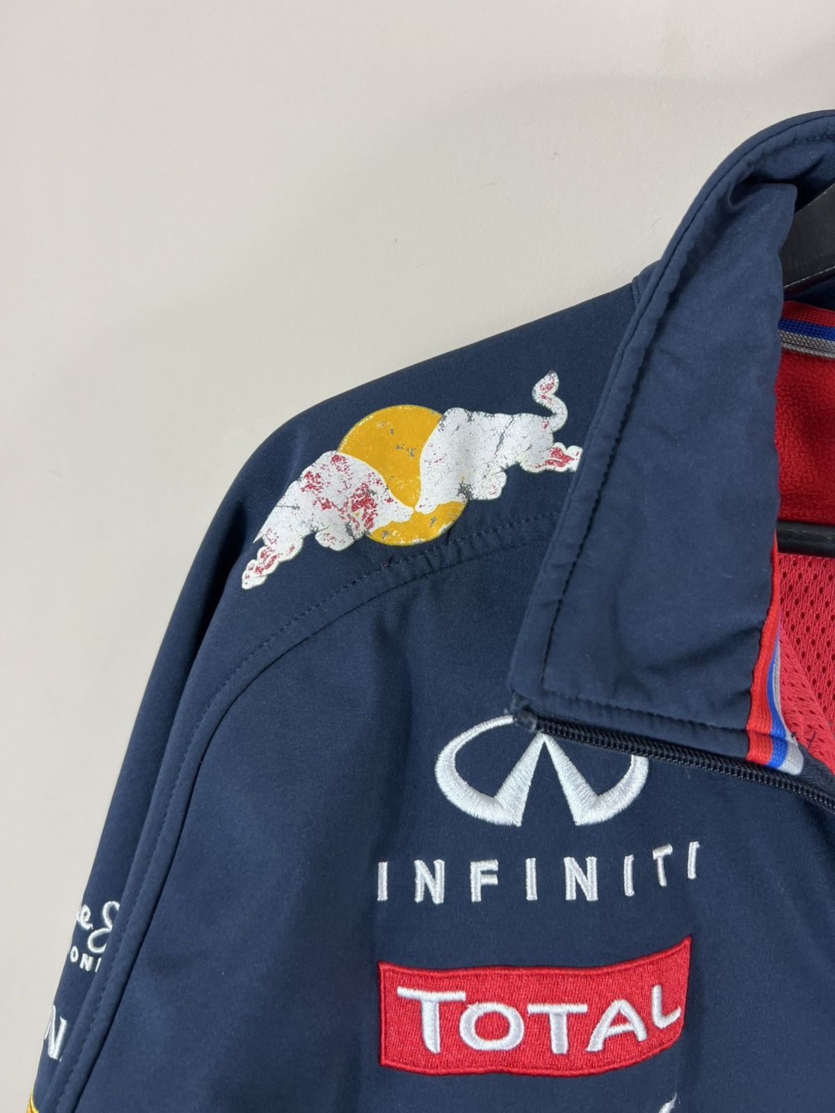 Red Bull 🖤RED BULL TEAM FORMULA 1 F1 ONE RACING JACKET SIZE L Size US L / EU 52-54 / 3 - 7 Thumbnail