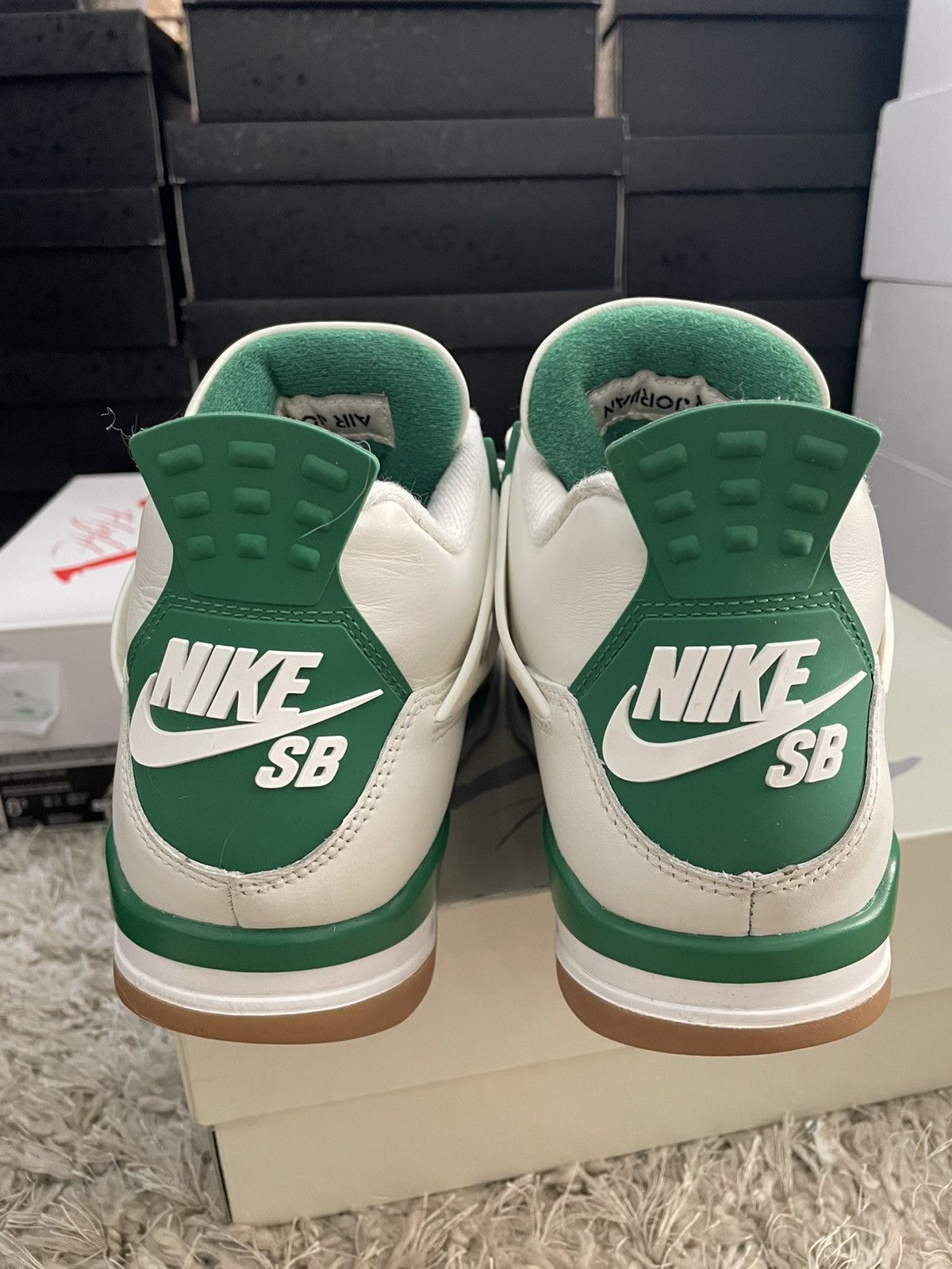 Jordan Brand Jordan 4 SB Pine Green Size US 9 / EU 42 - 6 Thumbnail
