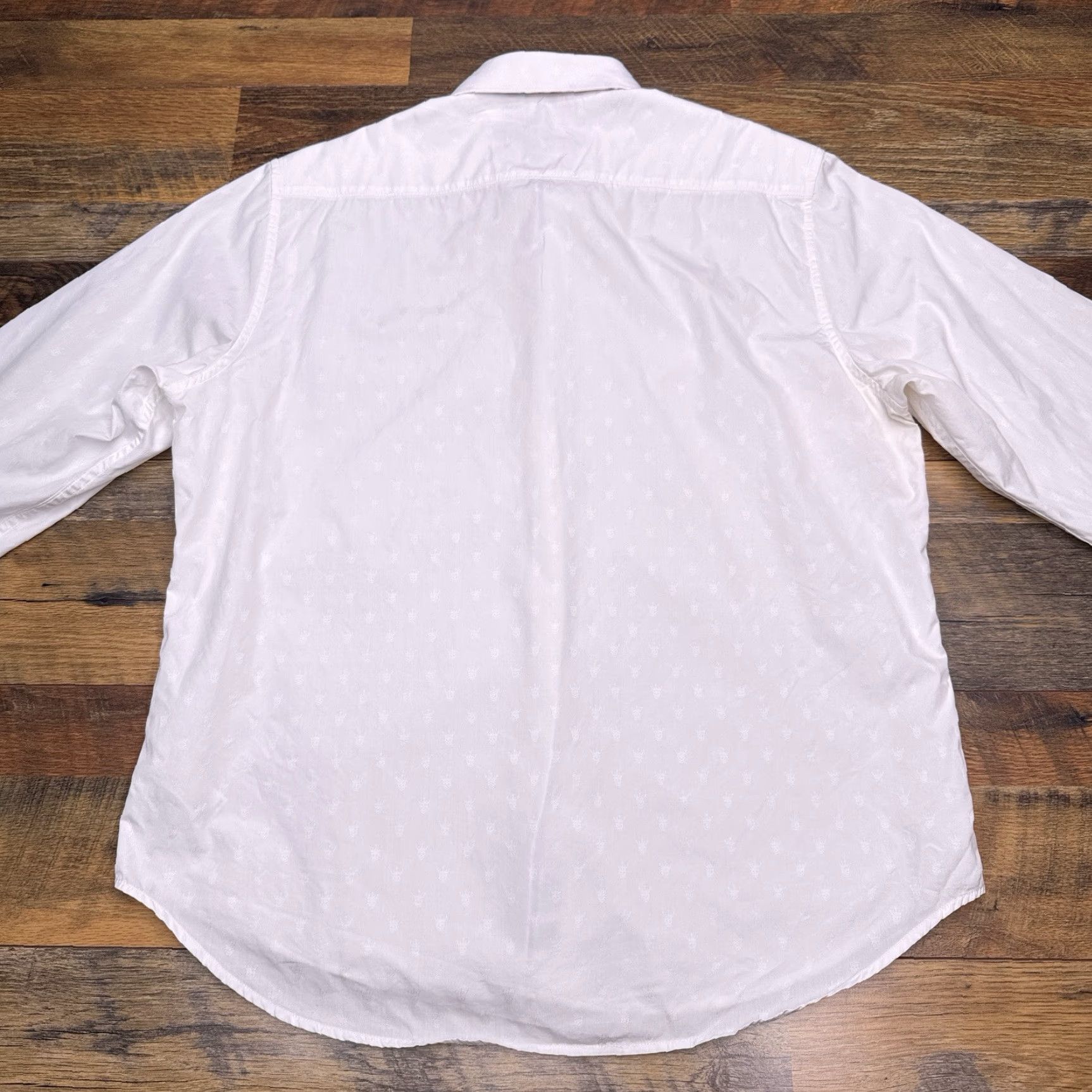 Robert Graham Robert Graham Classic Fit Shirt Mens XL White Crowns Button Up Size US XL / EU 56 / 4 - 3 Thumbnail