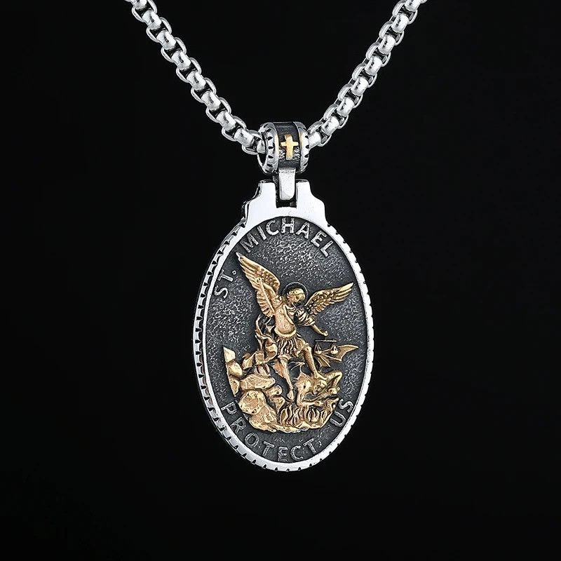 Jewelry Vintage Angle Necklace in Silver, Men's