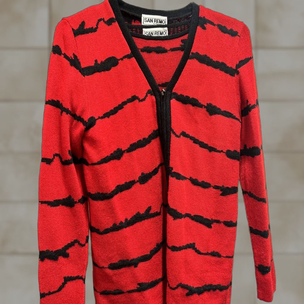 Vintage San Remo Womens Cardigan LARGE Red Zebra Buttons Size L / US 10 / IT 46 - 1 Thumbnail