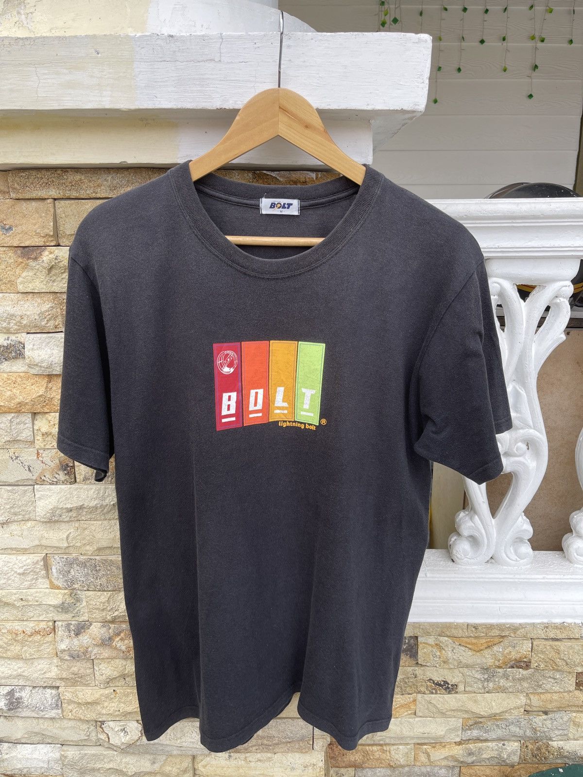 Lightning Bolt Last Drop🔥Sun Faded 🔥Vtg90s Lightning Bolt Surf Brand Tee Size US M / EU 48-50 / 2 - 2 Thumbnail