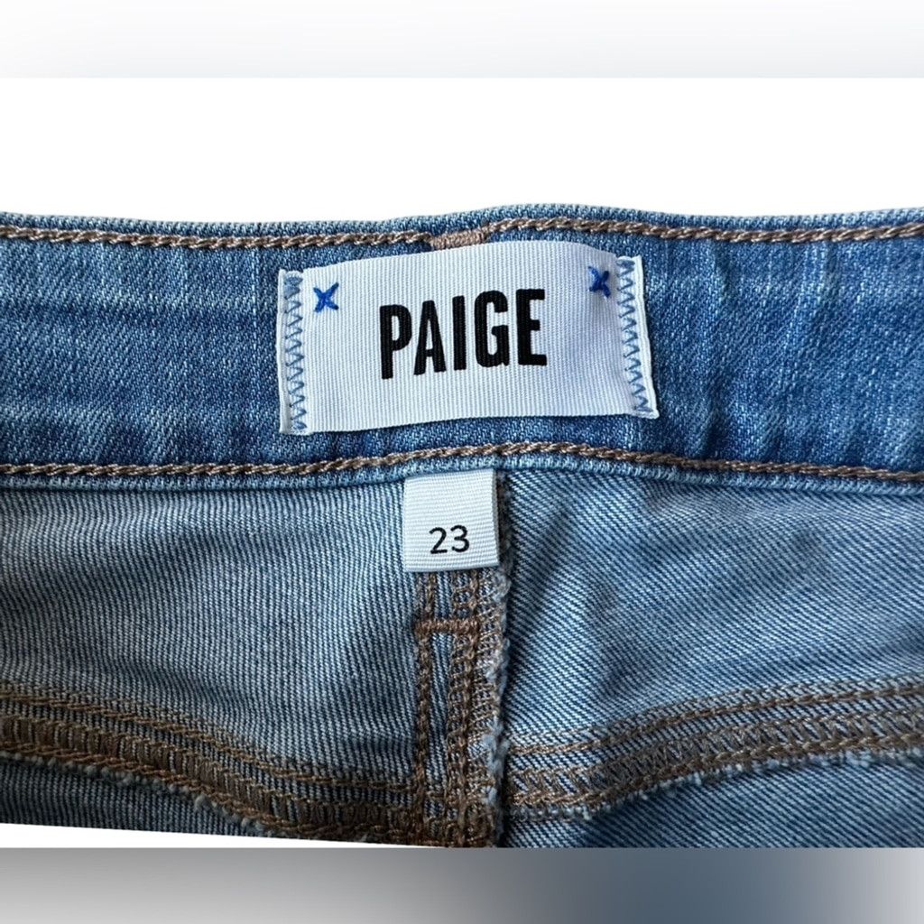Paige Paige JAX KNEE SHORT Distressed Blue Fade Women’s Size 23. Size 25" / US 0 / IT 36 - 8 Thumbnail