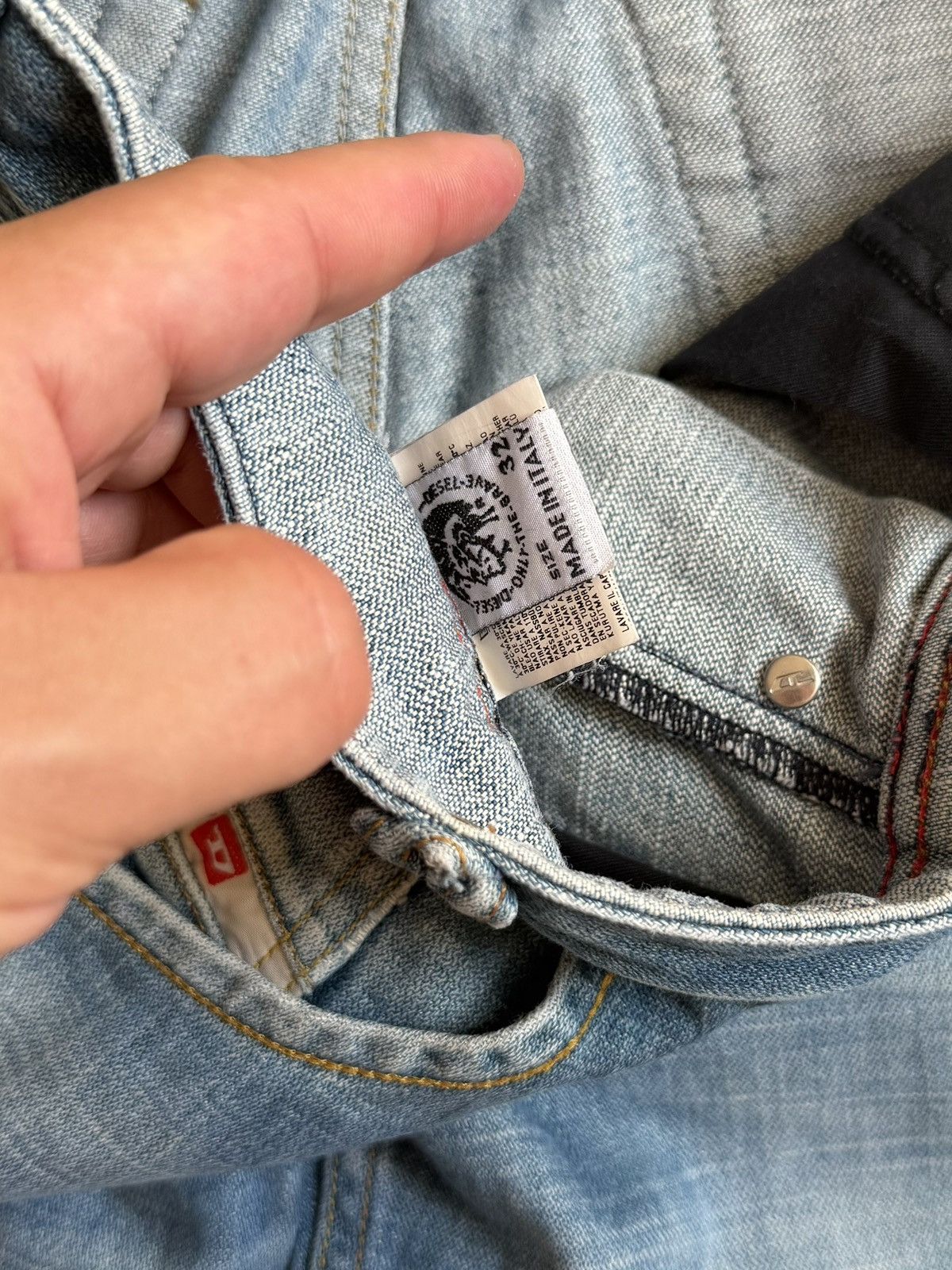 Diesel Vintage 00s Diesel Flared Bootcut Y2K Washed Blue Denim Size US 32 / EU 48 - 8 Thumbnail