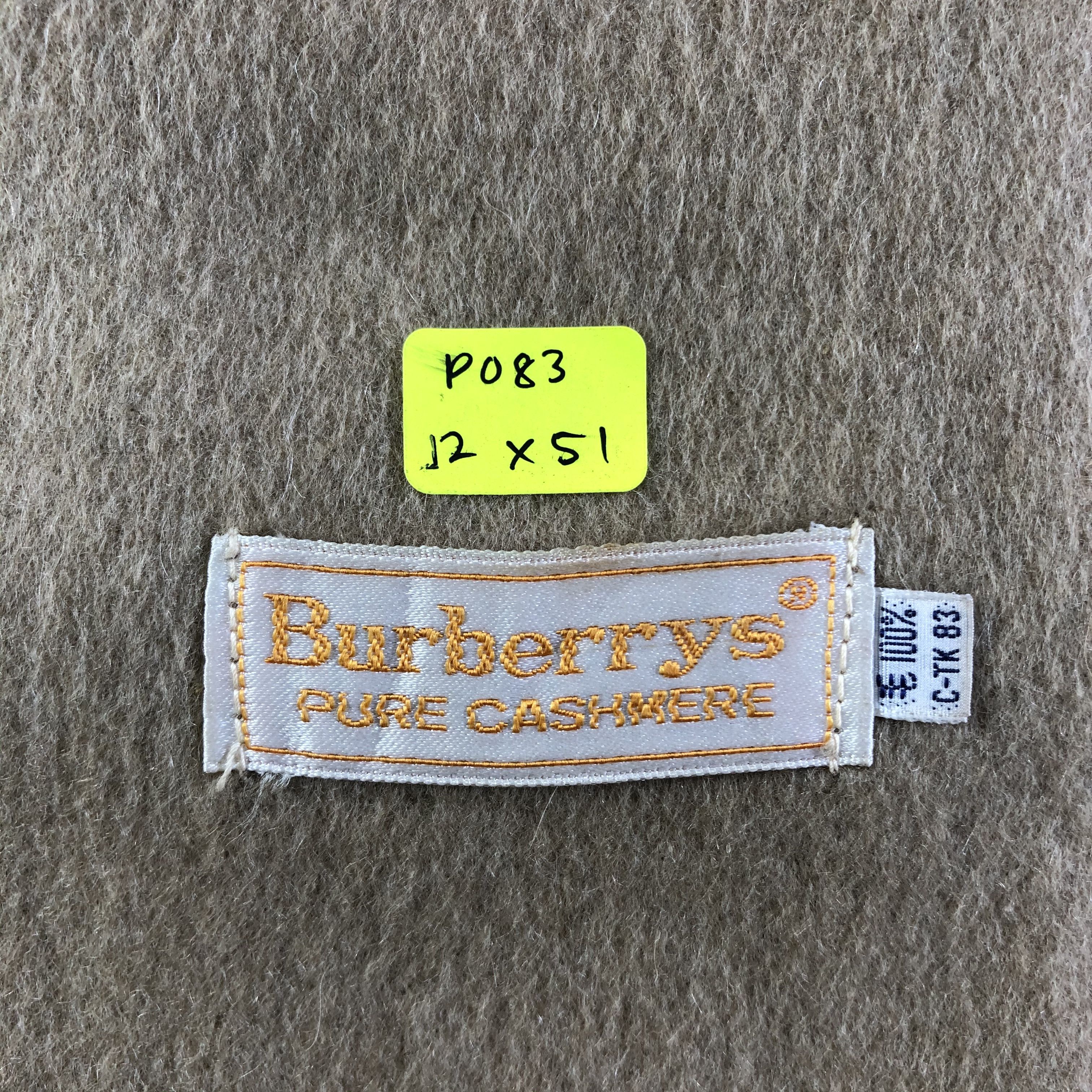Burberry Burberrys Pure Cashmere Scarf / Muffler / Neckwear P083 Size ONE SIZE - 10 Thumbnail